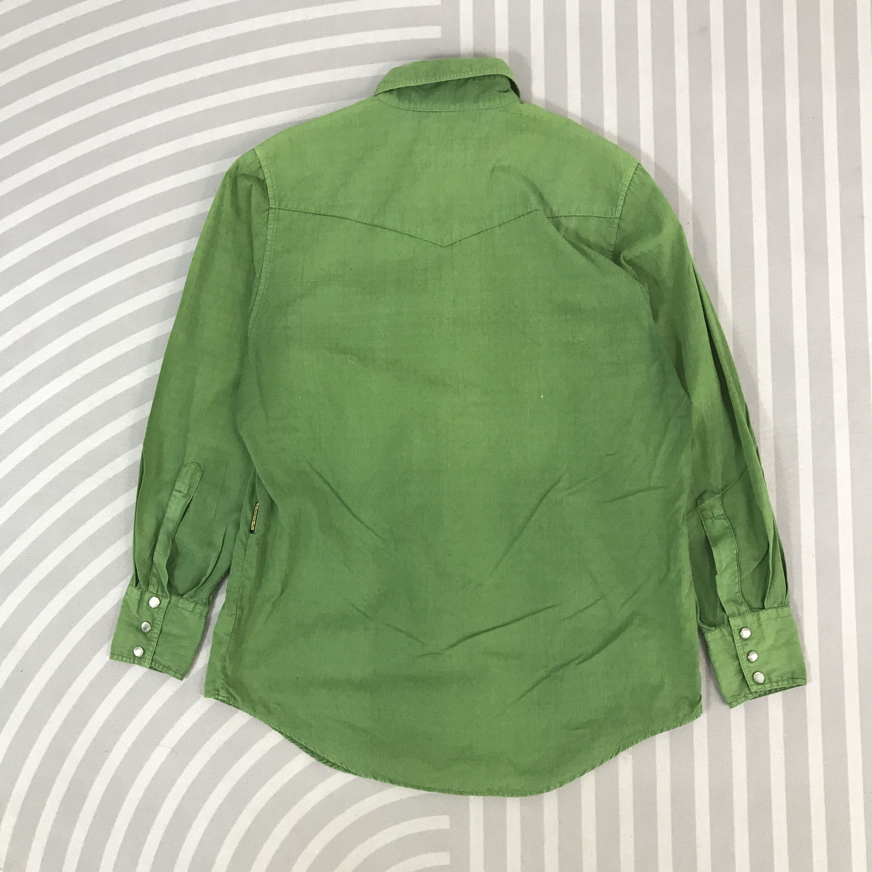 Armani × Giorgio Armani Vintage Giorgio Armani snap Button up long sleeve shirt Size US M / EU 48-50 / 2 - 3 Thumbnail