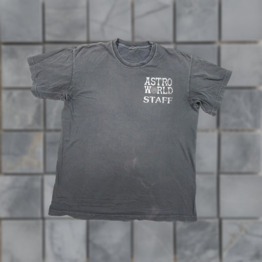 Travis Scott VINTAGE Astro World T-Shirt Mens Medium Gray Rap Hip Hop Travis Scott Staff Tee All Seasons Size US M / EU 48-50 / 2 - 1 Thumbnail