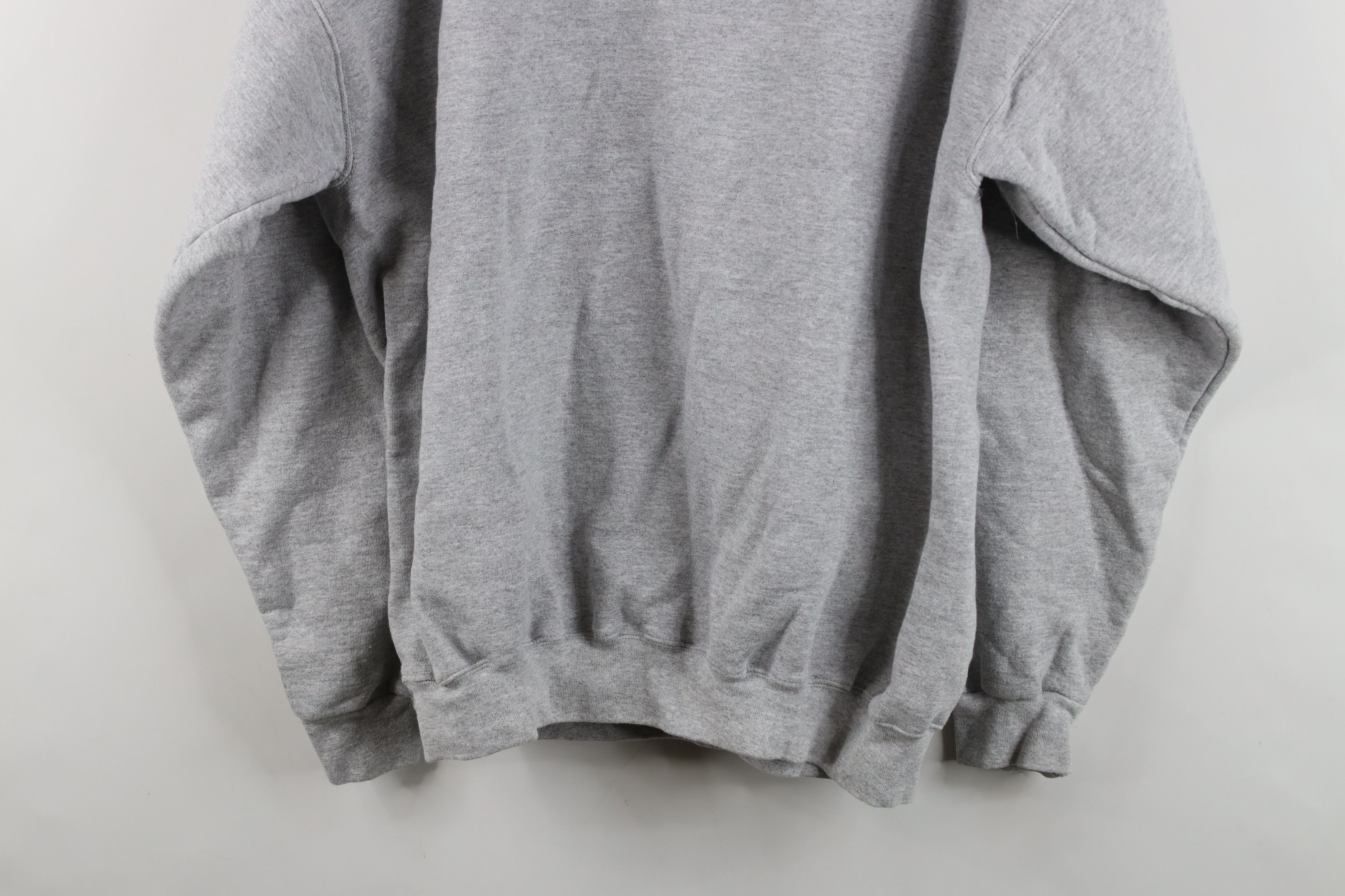 Vintage Vintage Care Service UnitedHealth Group Sweatshirt Gray Size US L / EU 52-54 / 3 - 12 Thumbnail
