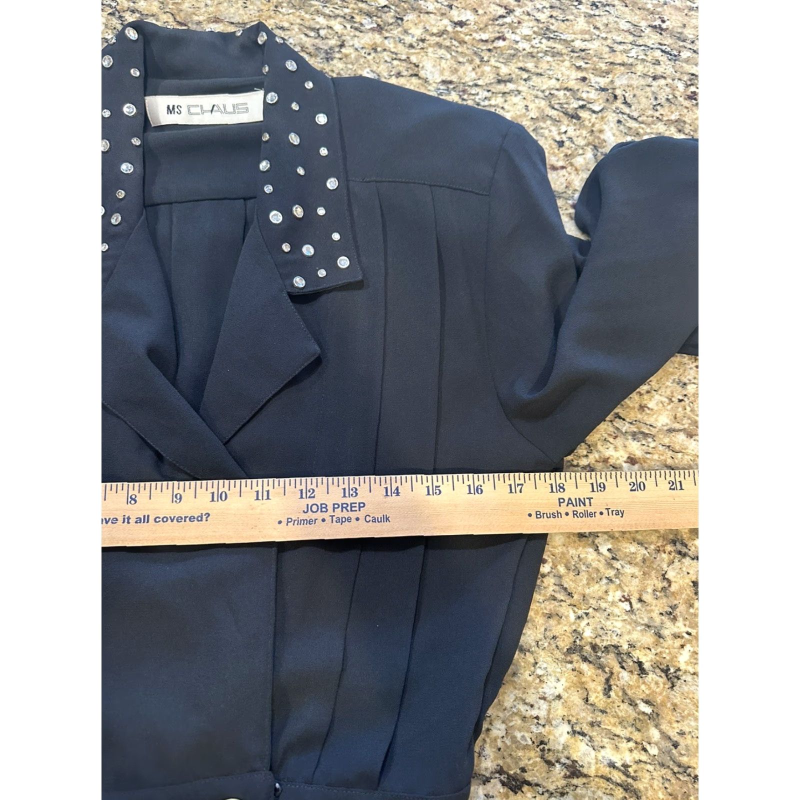 Vintage VINTAGE Ms Chaus Jumpsuit Long Sleeve Black 10 Women Shoulder Pads Gold Tone Buttons Size L / US 10 / IT 46 - 5 Thumbnail