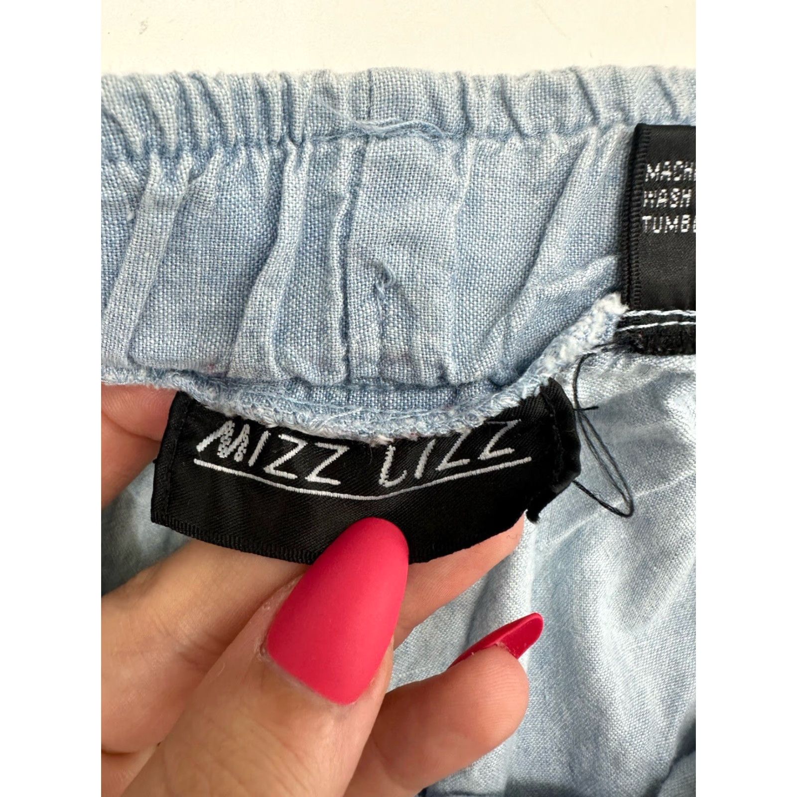 Vintage Mizz Lizz Womens Shorts Chambray Blue Floral High Waisted Vintage Shorts S Small Womens Size 28" / US 6 / IT 42 - 4 Thumbnail