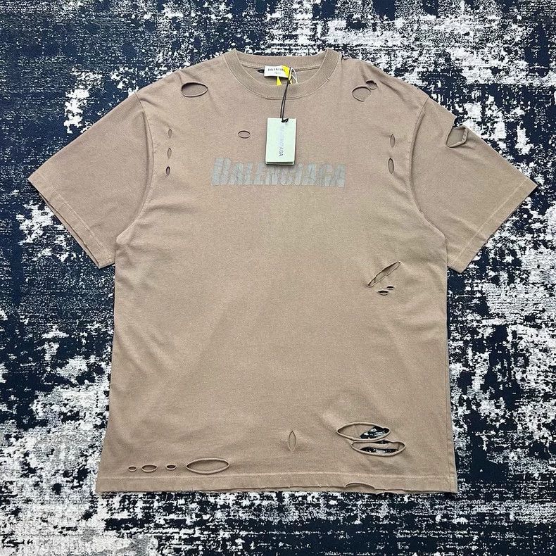 Balenciaga Balenciaga Ripped Logo Print Short Sleeve T-Shirt Size US XS / EU 42 / 0 - 1 Thumbnail