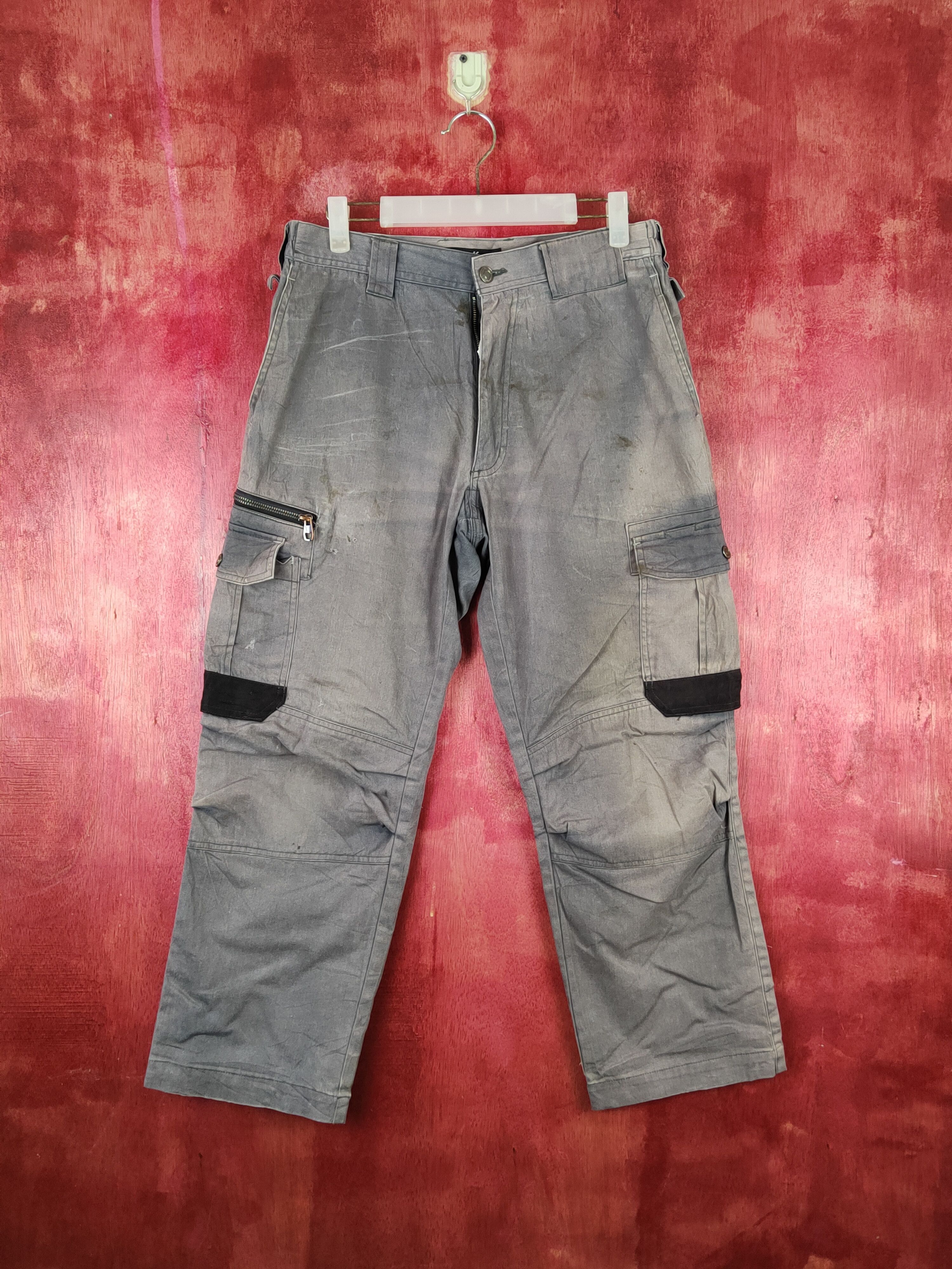 Japanese Brand Hard Wearing Gray Faded Multipocket Cargo Pants #S1793 Size US 31 - 1 Thumbnail