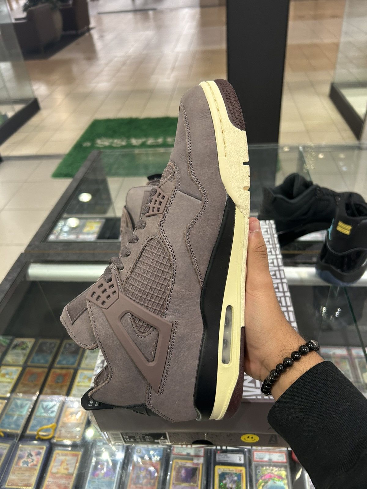 A Ma Maniere × Jordan Brand Jordan 4 a ma maniere violet ore Size US 13 / EU 46 - 4 Thumbnail