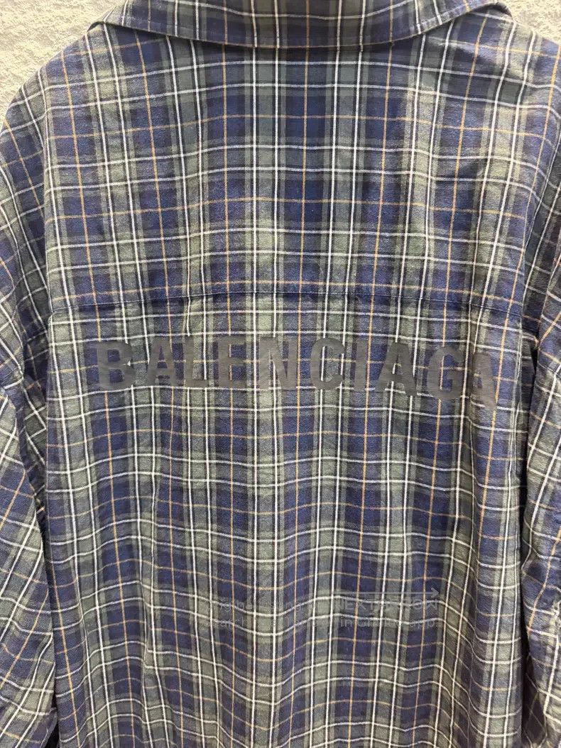 Balenciaga Balenciaga Color Block Plaid Single Breasted Long Sleeve S Size US S / EU 44-46 / 1 - 5 Thumbnail