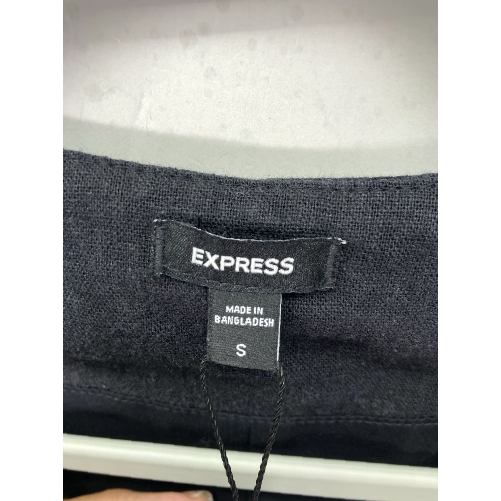 Express Express Linen Vest Womens Size Small Black Button Front V-Neck Classic Look NWT Size S / US 4 / IT 40 - 6 Thumbnail