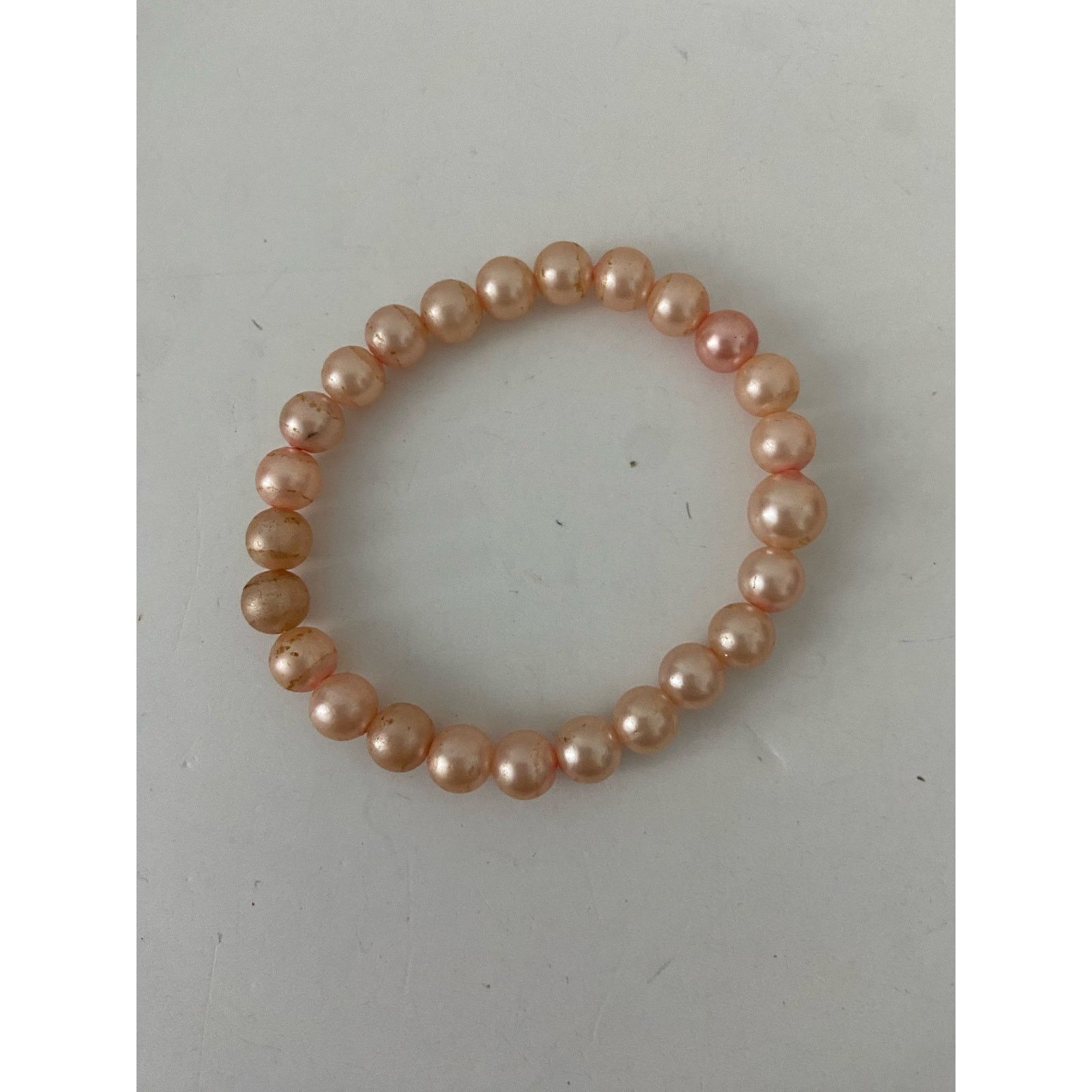 Other Upcycled vintage peach faux pearl bead bracelet Size ONE SIZE - 3 Thumbnail