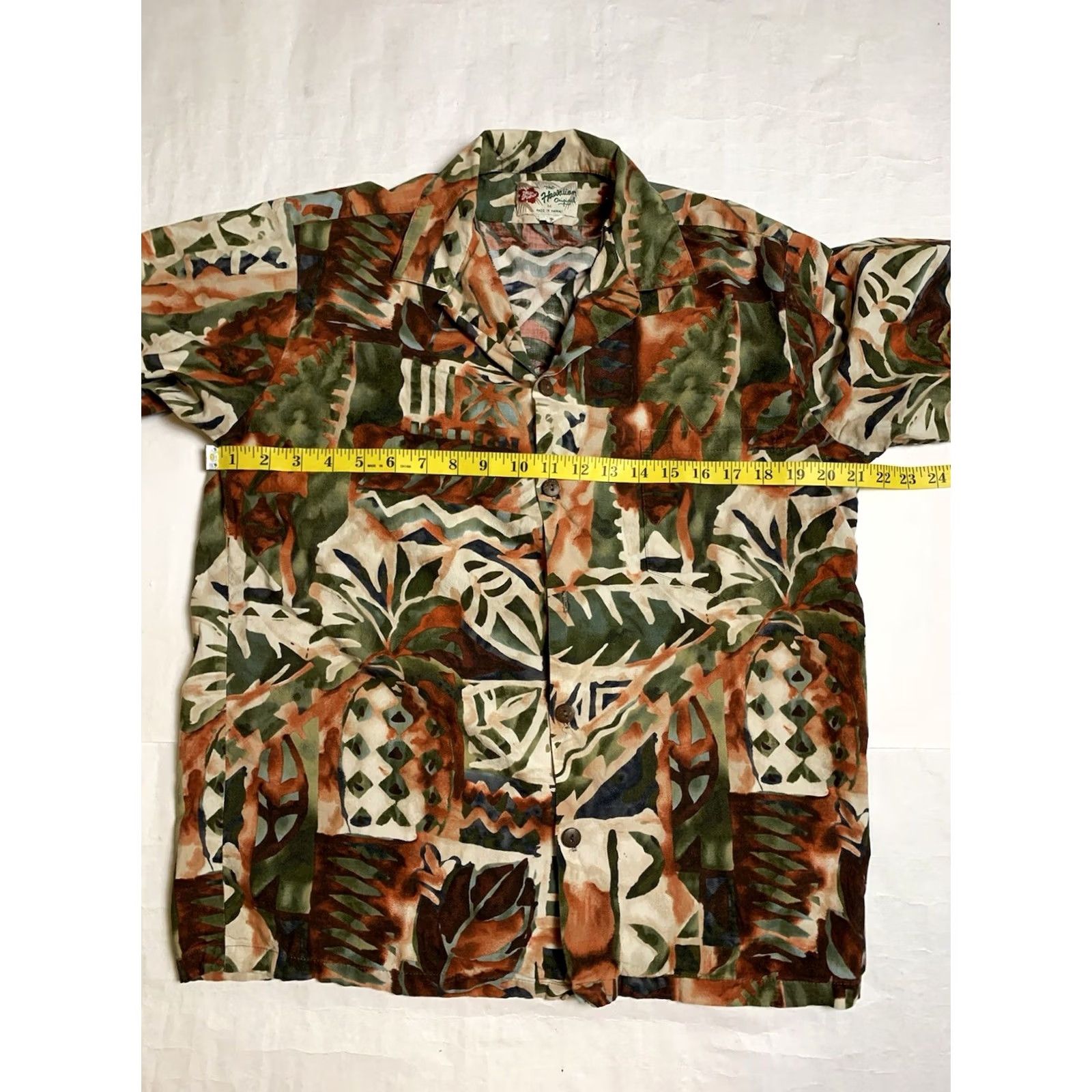 Hilo Hattie VINTAGE Hilo Hattie Hawaiian Shirt Mens M Short Sleeve Pineapple Leaves USA Size US M / EU 48-50 / 2 - 4 Thumbnail