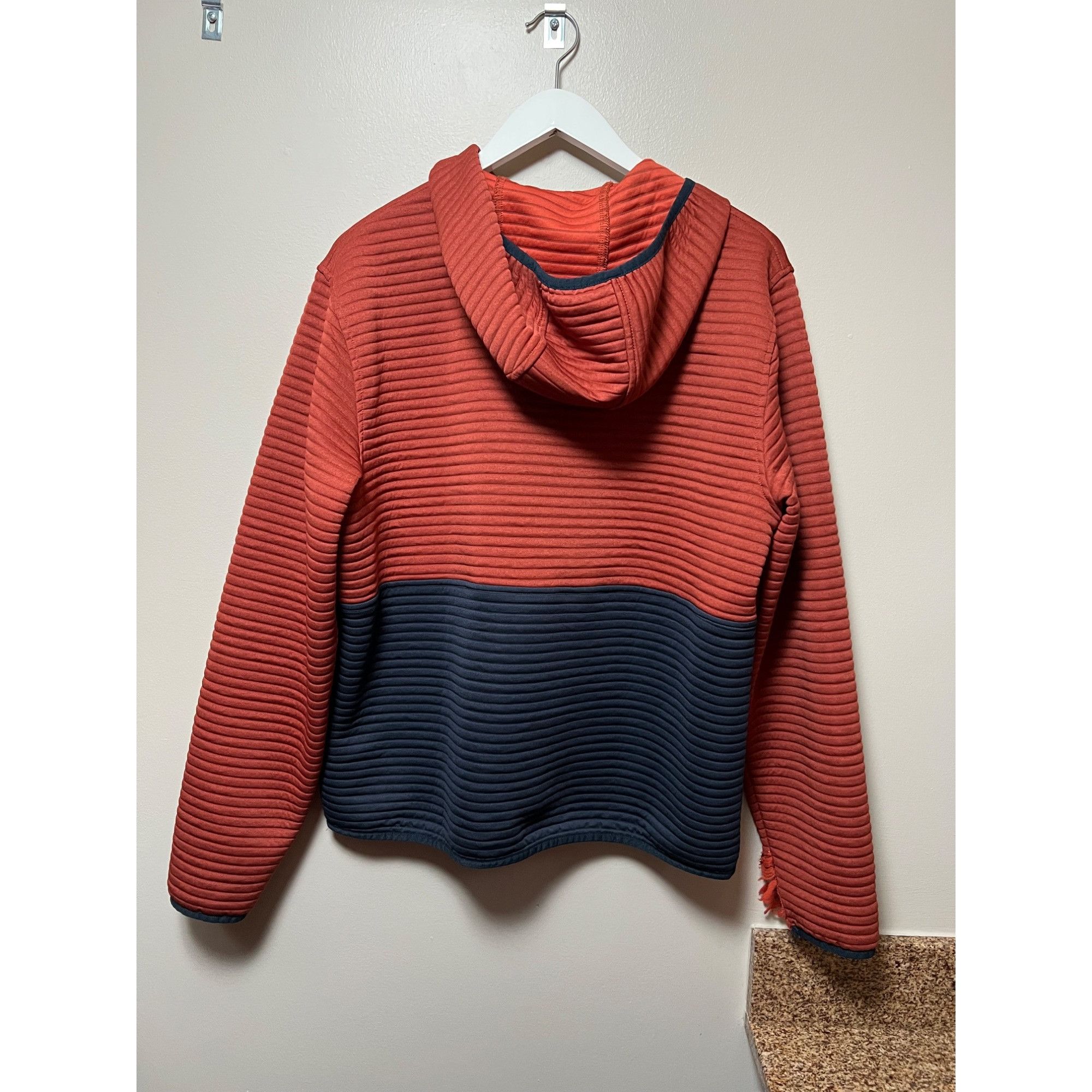 L.L. Bean L.L. Bean Men's Hooded 1/4 Zip Pullover - Size L Size US L / EU 52-54 / 3 - 3 Thumbnail
