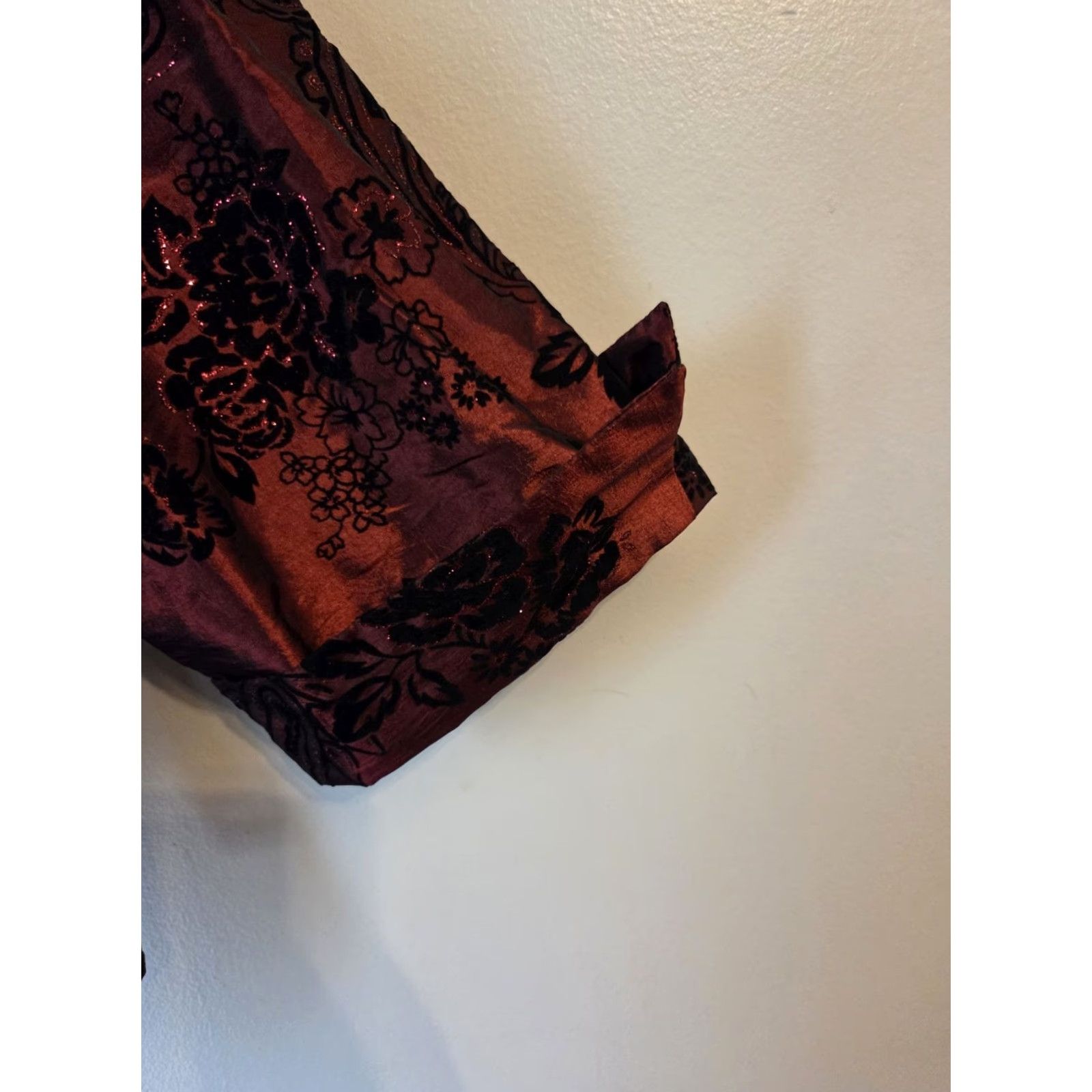 Vintage Vintage 90s R&L Richards Shiny Gothic Brocade Dress Jacket 30 Burgundy Polyester Womens Jacket 90s Gothic Floral Brocade Size 4XL / US 24-26 - 4 Thumbnail