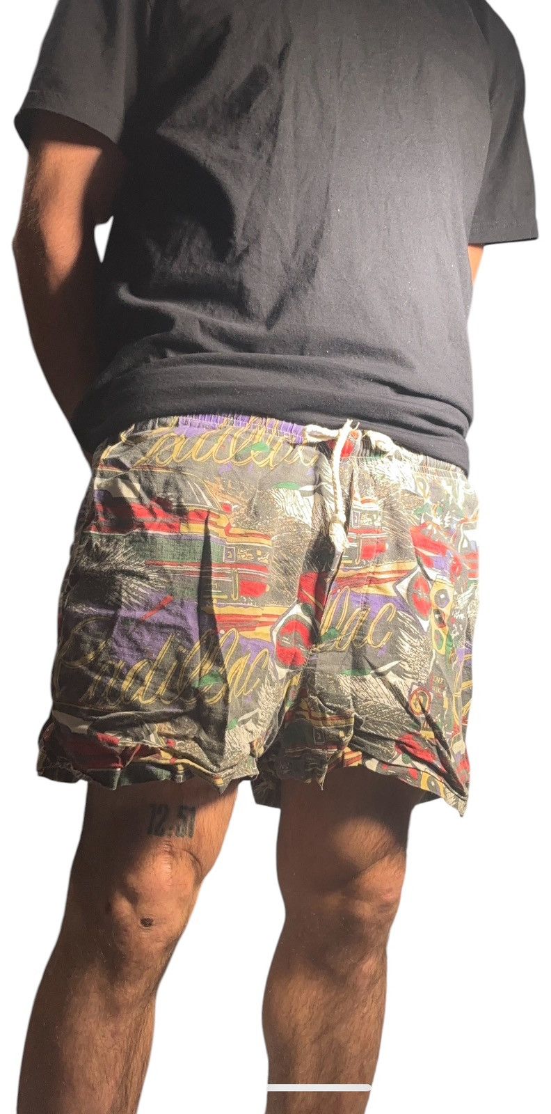 Vintage Vintage 90s Cadillac Shorts Size US 34 / EU 50 - 2 Thumbnail