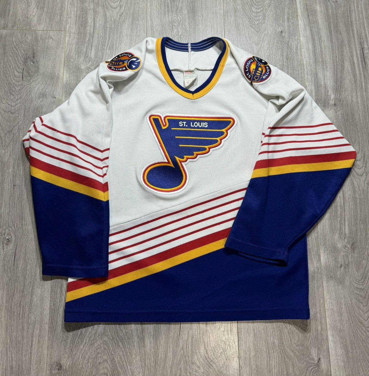 Ccm × Vintage Vintage St Louis Blues Jersey Small CCM Mens White Maska Size US S / EU 44-46 / 1 - 1 Thumbnail
