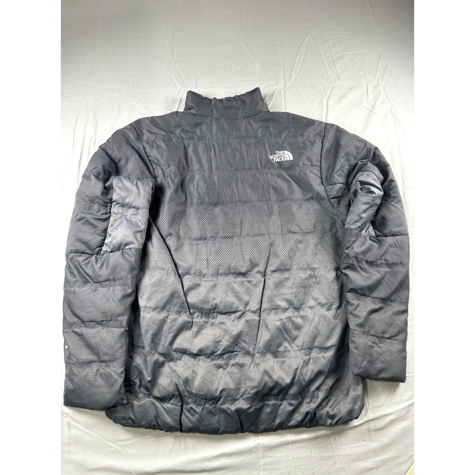 The North Face The North Face Jacket Mens M Gray 700 Insulated Puffer Full Zip Geometric Pattern Geo Size US M / EU 48-50 / 2 - 7 Thumbnail