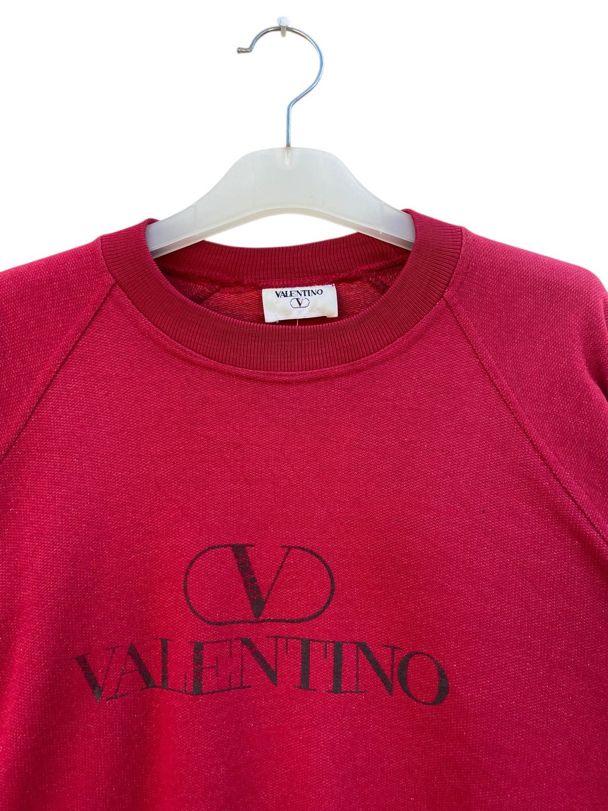 Vintage Vintage Valentino Big Logo Sweatshirt Size US L / EU 52-54 / 3 - 3 Thumbnail