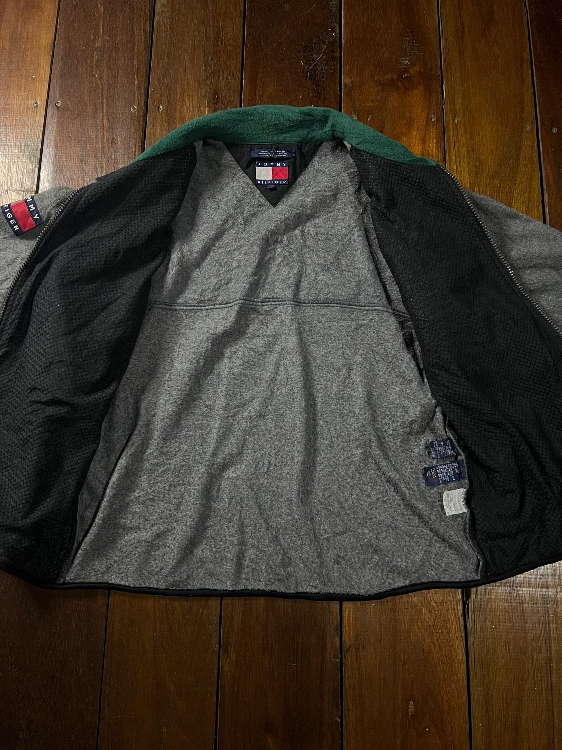 Tommy Hilfiger Vintage 90s Tommy Hilfiger Athelic Gear Series 2 Size US L / EU 52-54 / 3 - 3 Thumbnail