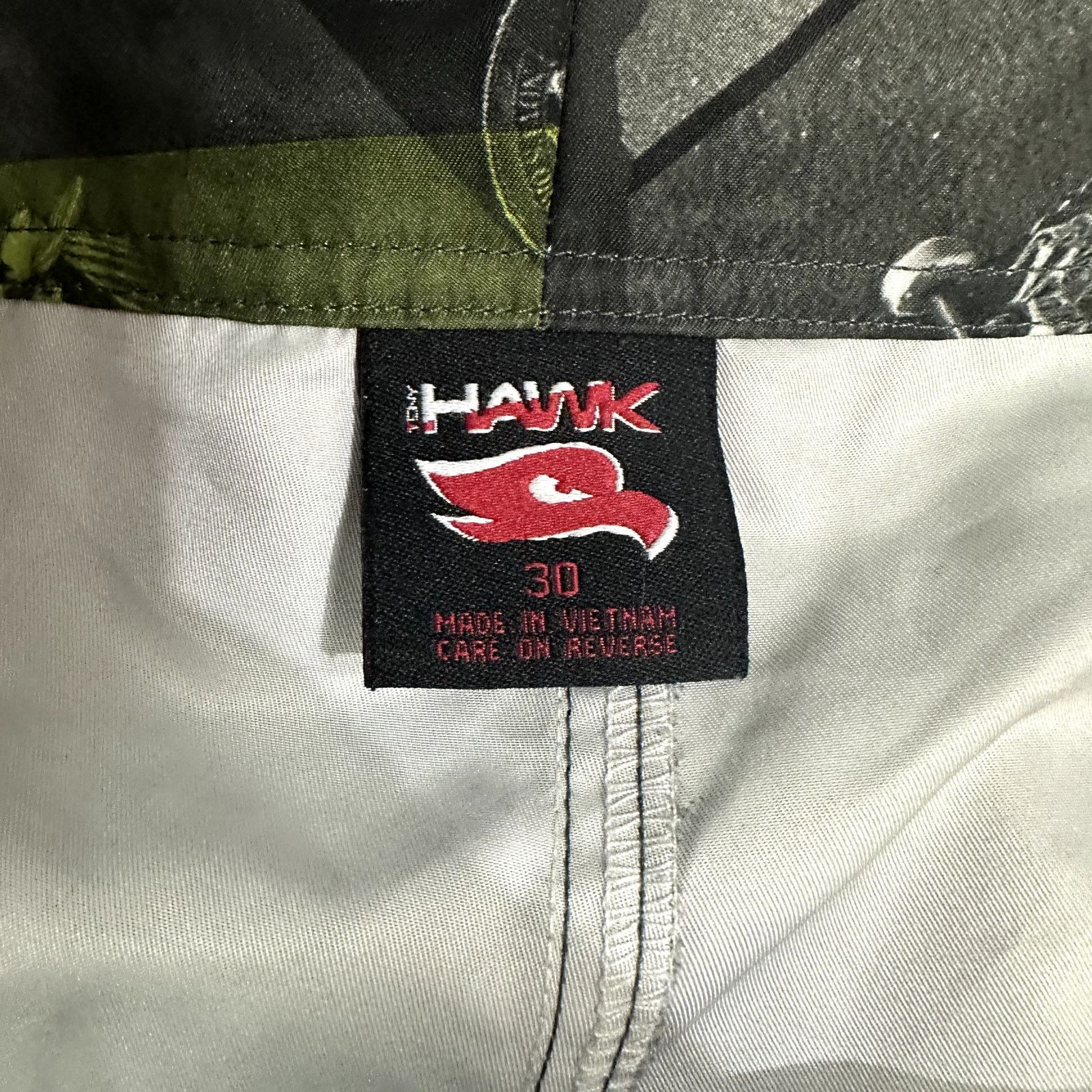Tony Hawk Tony Hawk Board Shorts Swimsuit Swim Trunks Size 30 Size US 30 / EU 46 - 7 Thumbnail