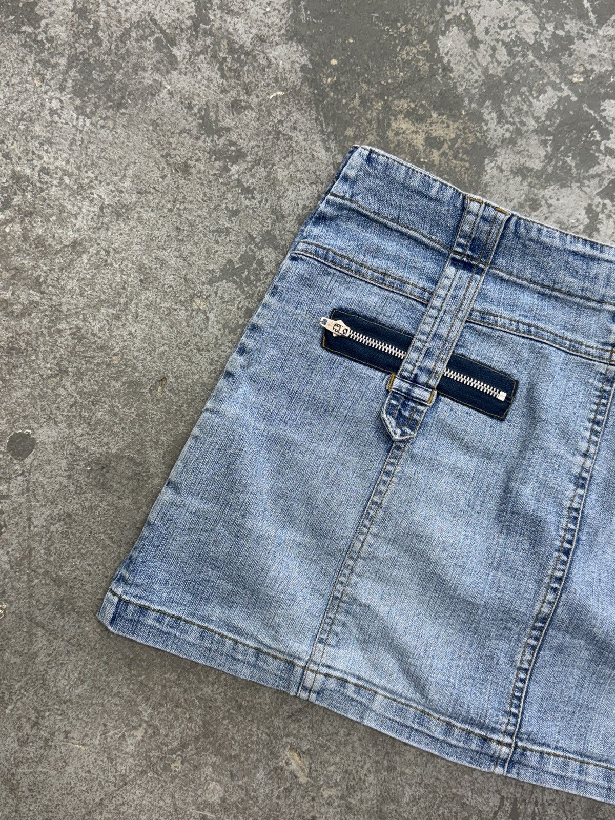 Vintage Vintage Denim y2k Mini Skirt Size 29" - 8 Thumbnail