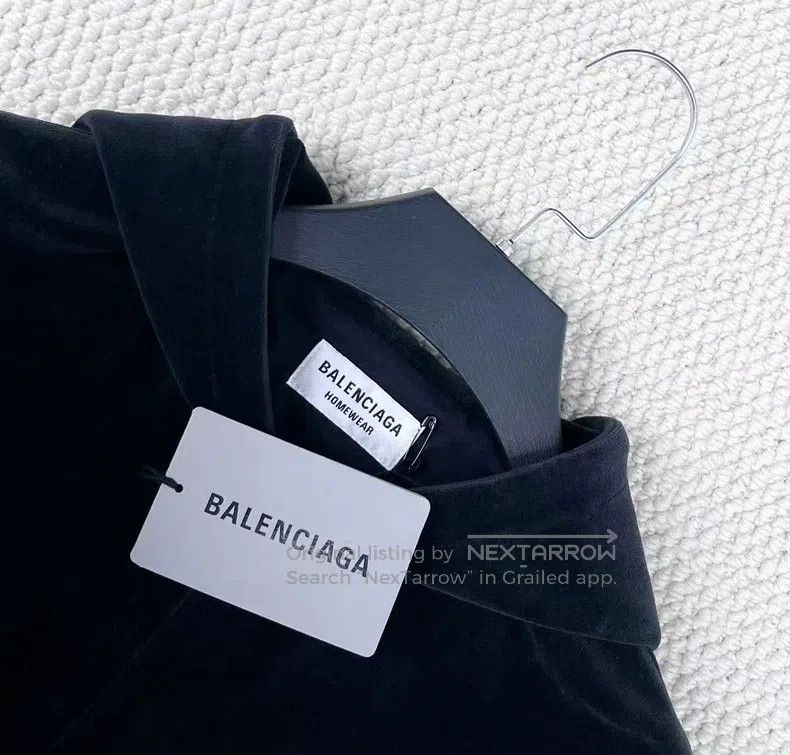 Balenciaga Balenciaga Black Velvet Embroidered Letter Logo Zip-Up Jac Size US L / EU 52-54 / 3 - 3 Thumbnail