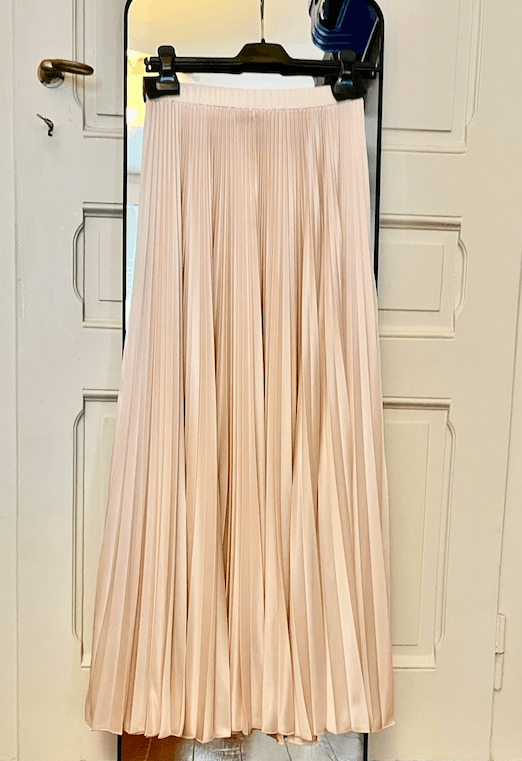 MAX&Co. Max & Co Pleated Pale Pink Maxi Skirt US4 EU 36 Sold Out Size 27" / US 4 / IT 40 - 1 Thumbnail