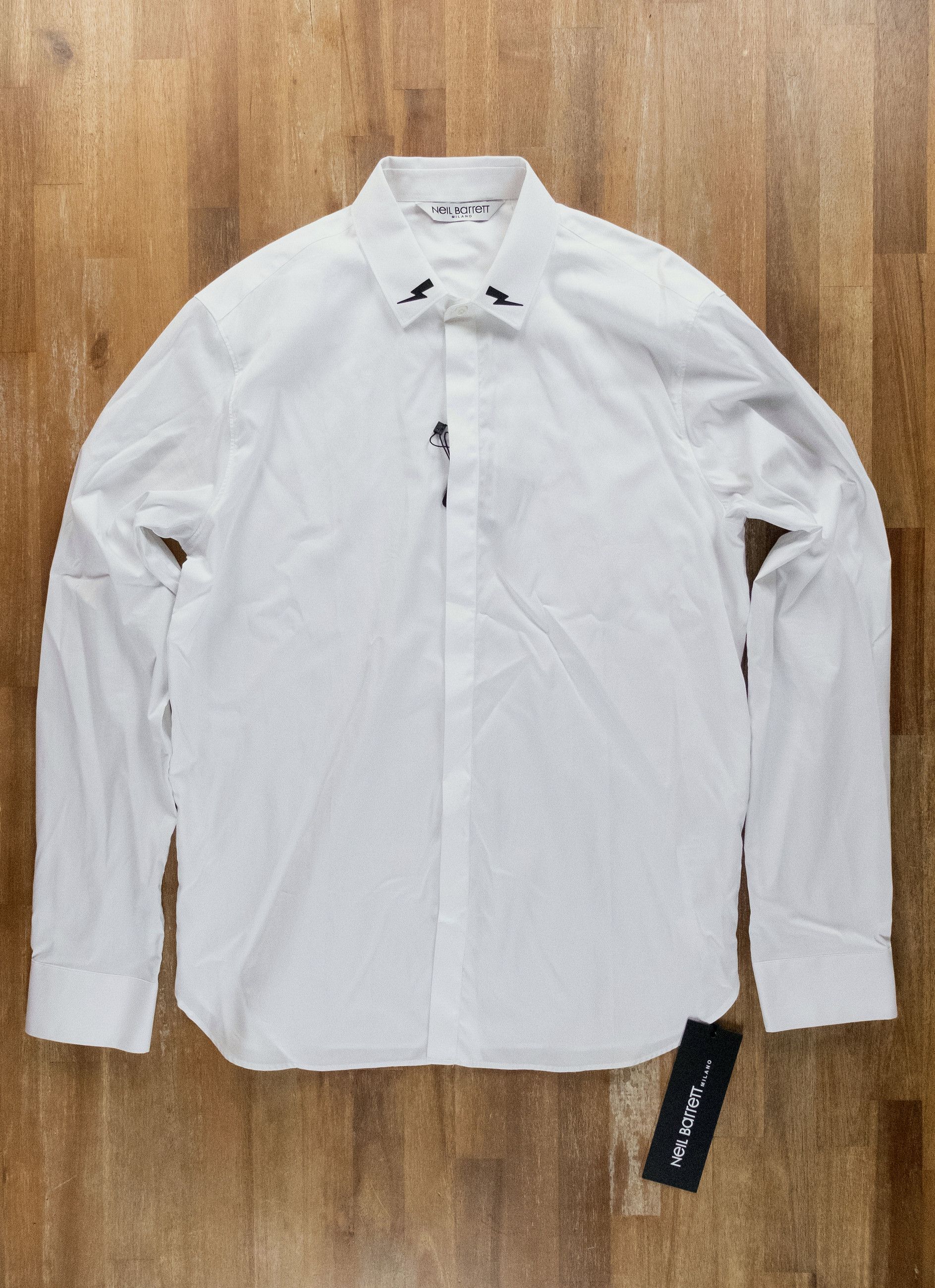 Neil Barrett NEIL BARRETT white slim fit thunderbolt collar shirt Medium Size US M / EU 48-50 / 2 - 1 Thumbnail