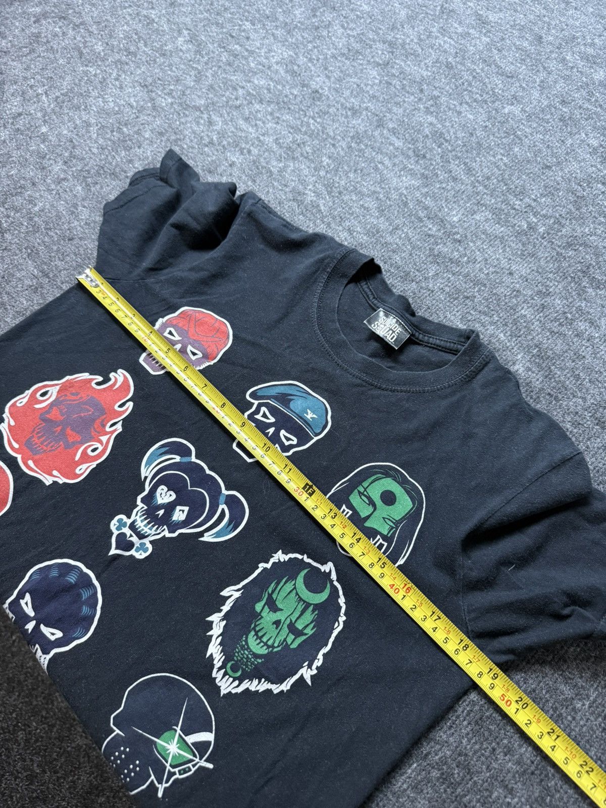 Vintage 2016 Suicide Squad Skull Grid Graphic T-Shirt Movie Tee Size US S / EU 44-46 / 1 - 17 Thumbnail
