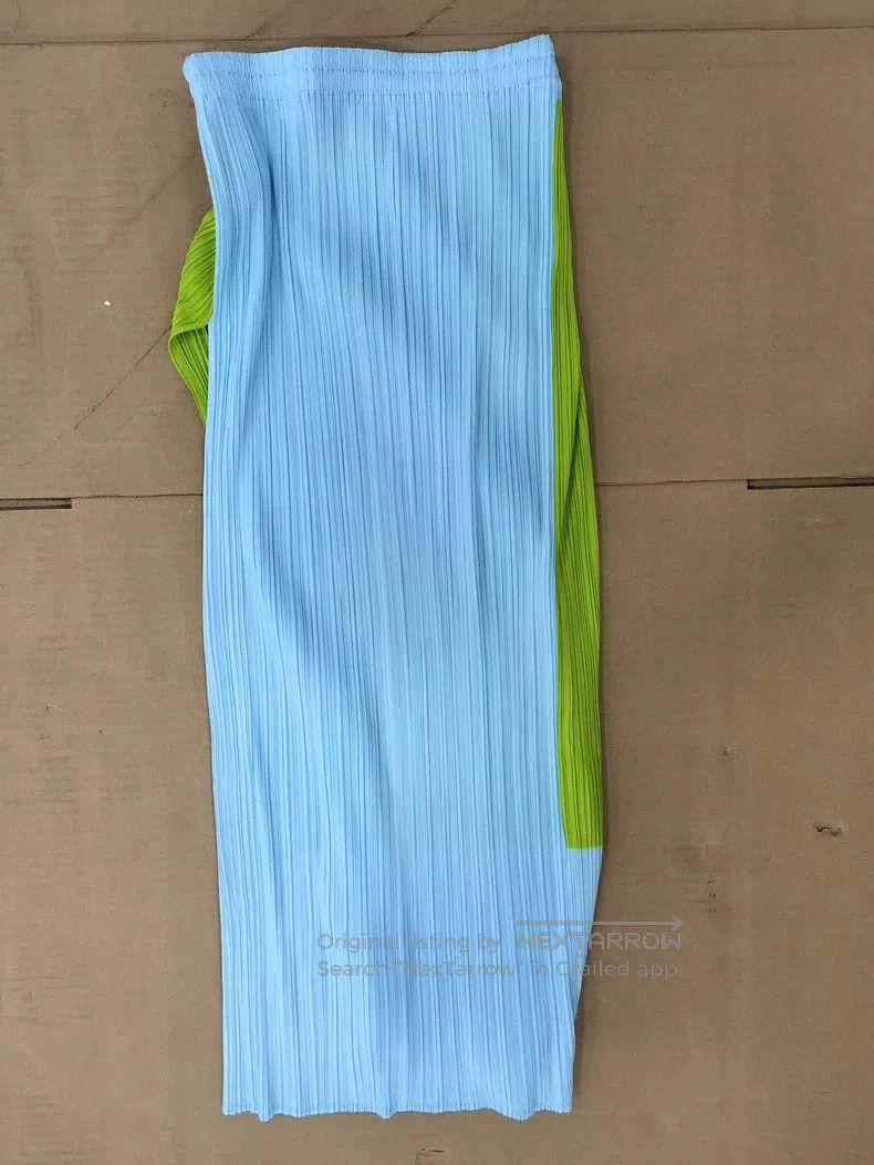Issey Miyake Issey Miyake Carnation Print Midi Skirt Size 25" / US 0 / IT 36 - 5 Thumbnail