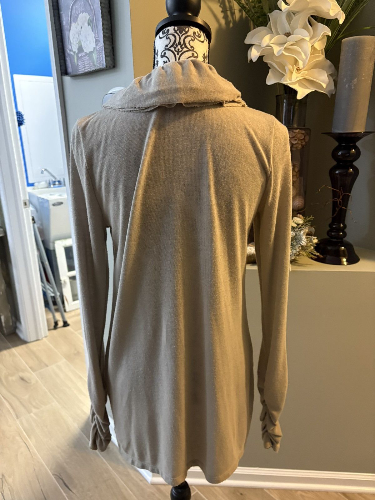 Other Studio Y size large tan open front cardigan Size L / US 10 / IT 46 - 9 Thumbnail