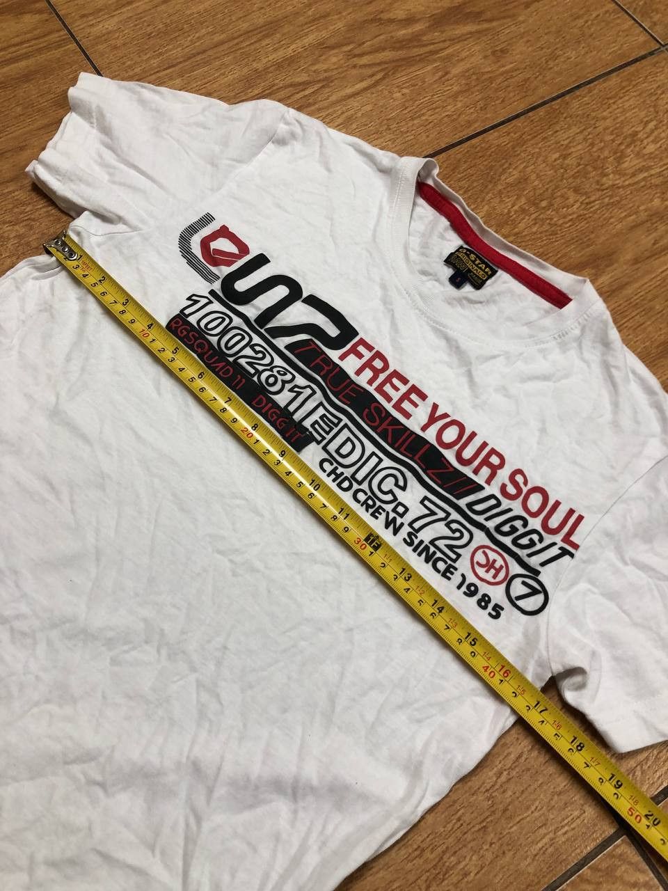 Vintage Vintage Spell Out Big Logo Tee Shirt Size US S / EU 44-46 / 1 - 10 Thumbnail