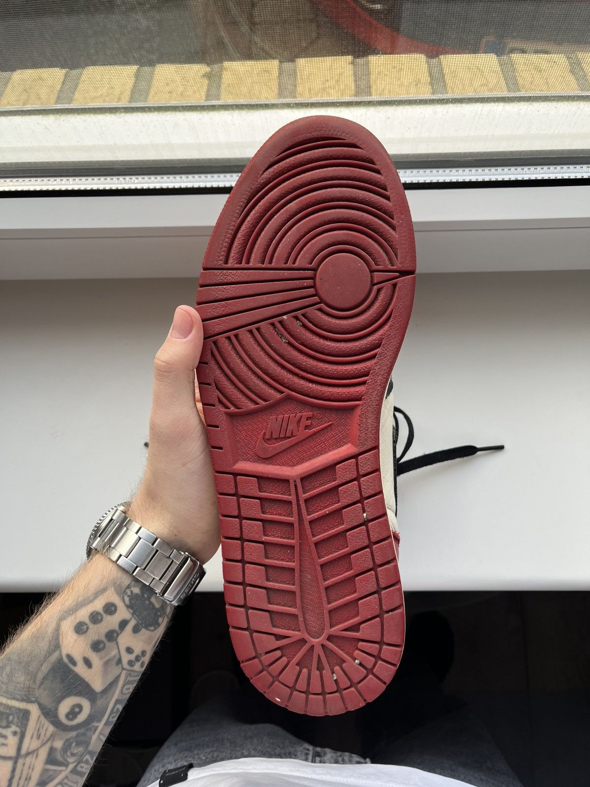 Jordan Brand × Nike Jordan 1 Bred Toe Size US 8.5 / EU 41-42 - 7 Thumbnail