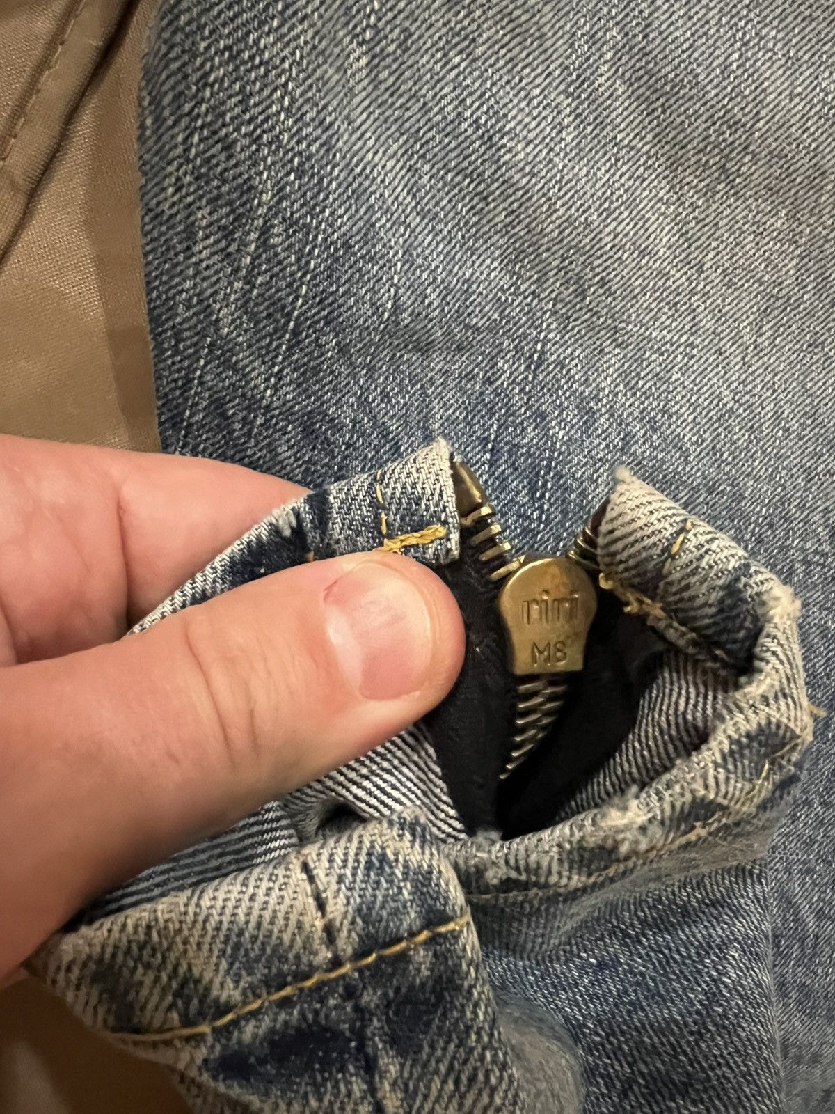 Fear of God Fear Of God 5th Collection Vintage Wash Denim Size 33 Size US 33 - 10 Thumbnail