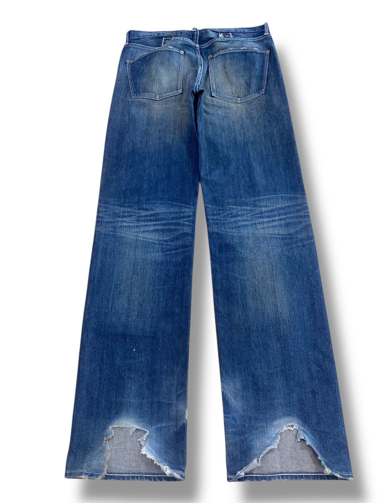 Uniqlo Uniqlo Vintage Whiskers Faded Wash Style Loose Jeans Size US 30 / EU 46 - 3 Thumbnail