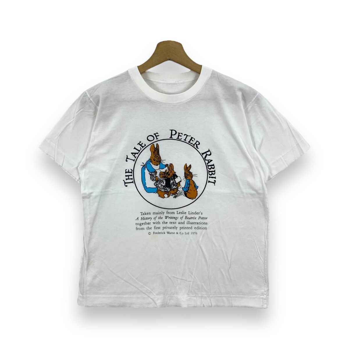 Vintage Vintage 70's The TALE Of PETER RABBIT Children Book Tee Size US M / EU 48-50 / 2 - 1 Thumbnail