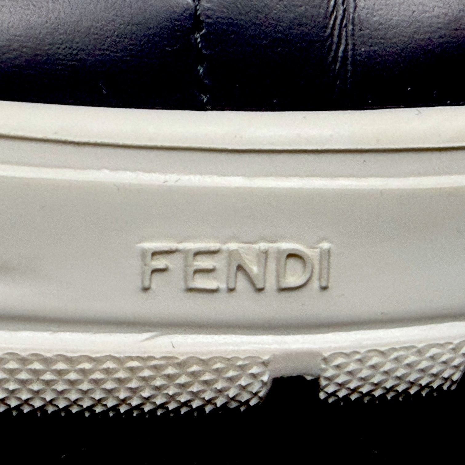 Fendi Men's Fendi FF Navy Zucca Low Top Leather Shoes US8 $975 Size US 8 / EU 41 - 4 Thumbnail