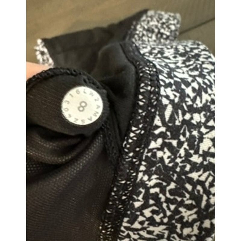 Lululemon Lululemon Rise and Run Flahsback Static Black White Size M / US 6-8 / IT 42-44 - 4 Thumbnail