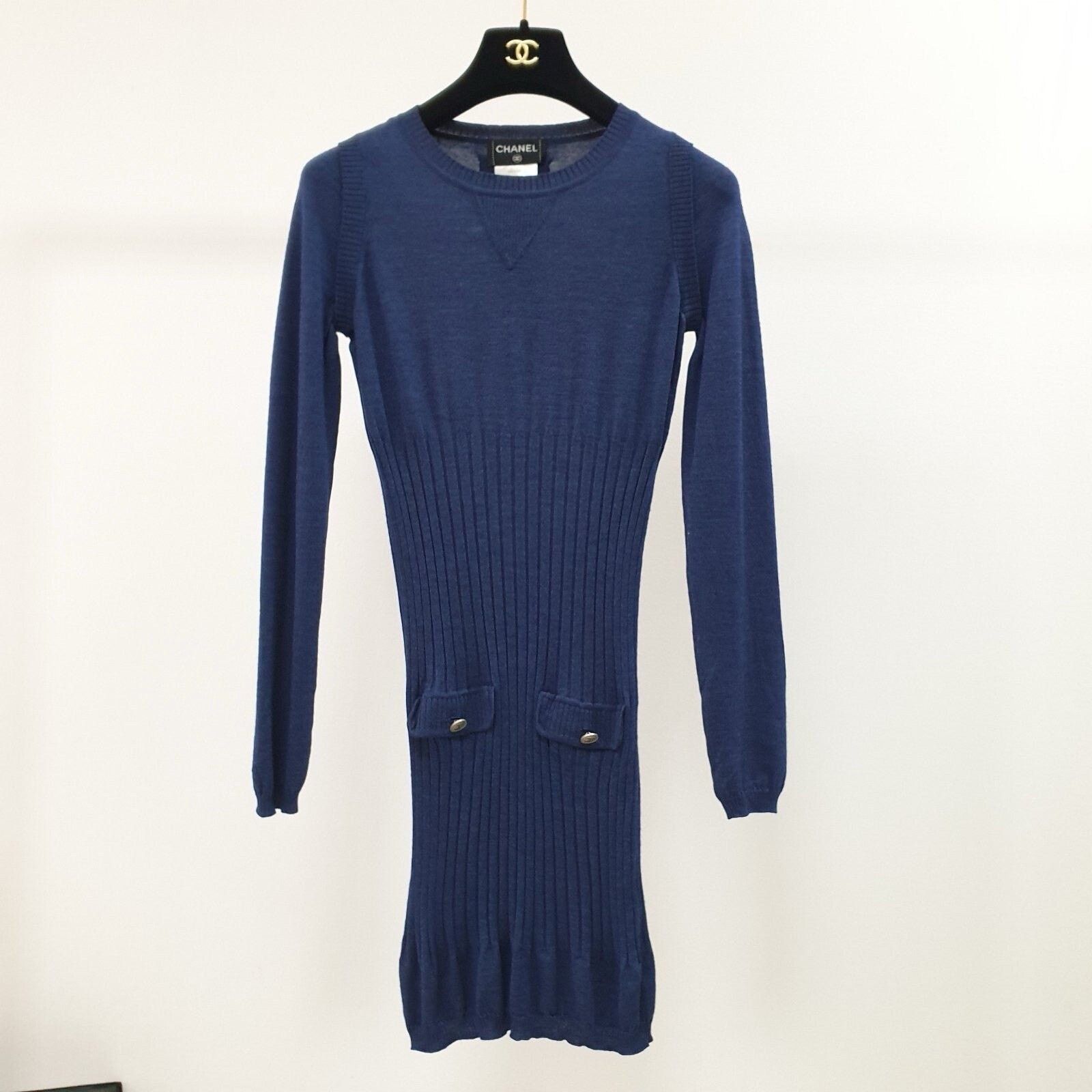 Chanel Chanel Navy Long Sleeve Knit Dress Sz.36 Size XS / US 0-2 / IT 36-38 - 1 Thumbnail