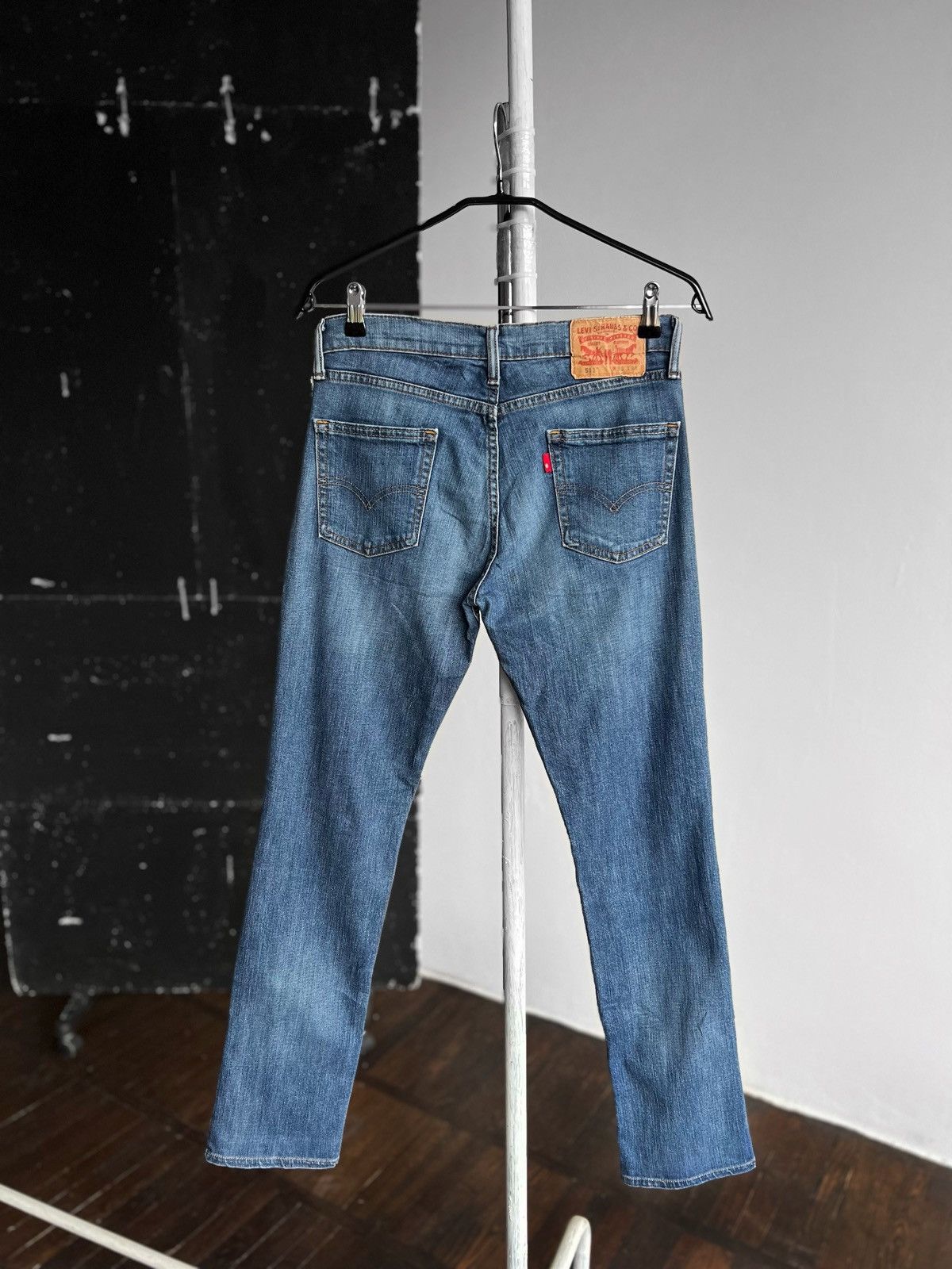Designer × Levi's Levis 511 Blue Denim Stretch Jeans Zipper Closure Pockets Size US 30 / EU 46 - 1 Thumbnail