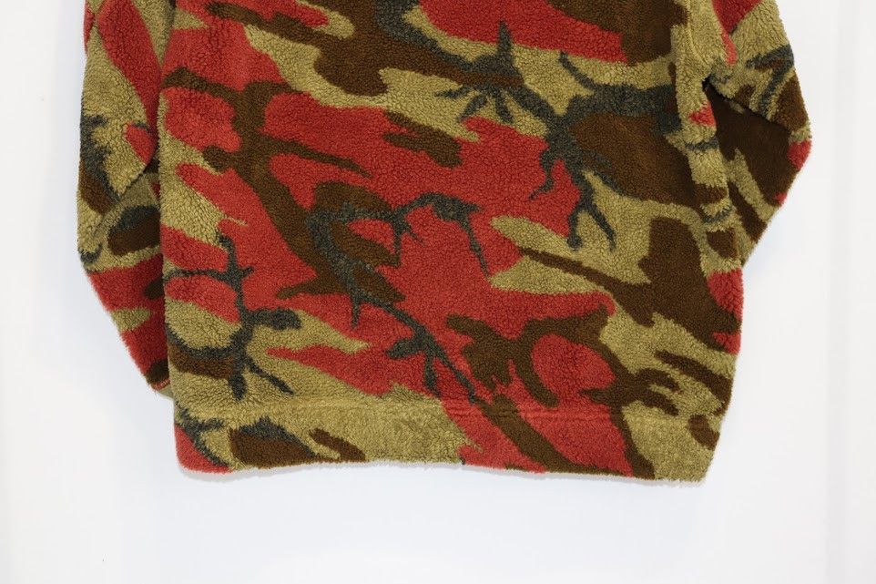 o1rshd1 Camo Fleece 1/4 Zip Pullover in Multicolor