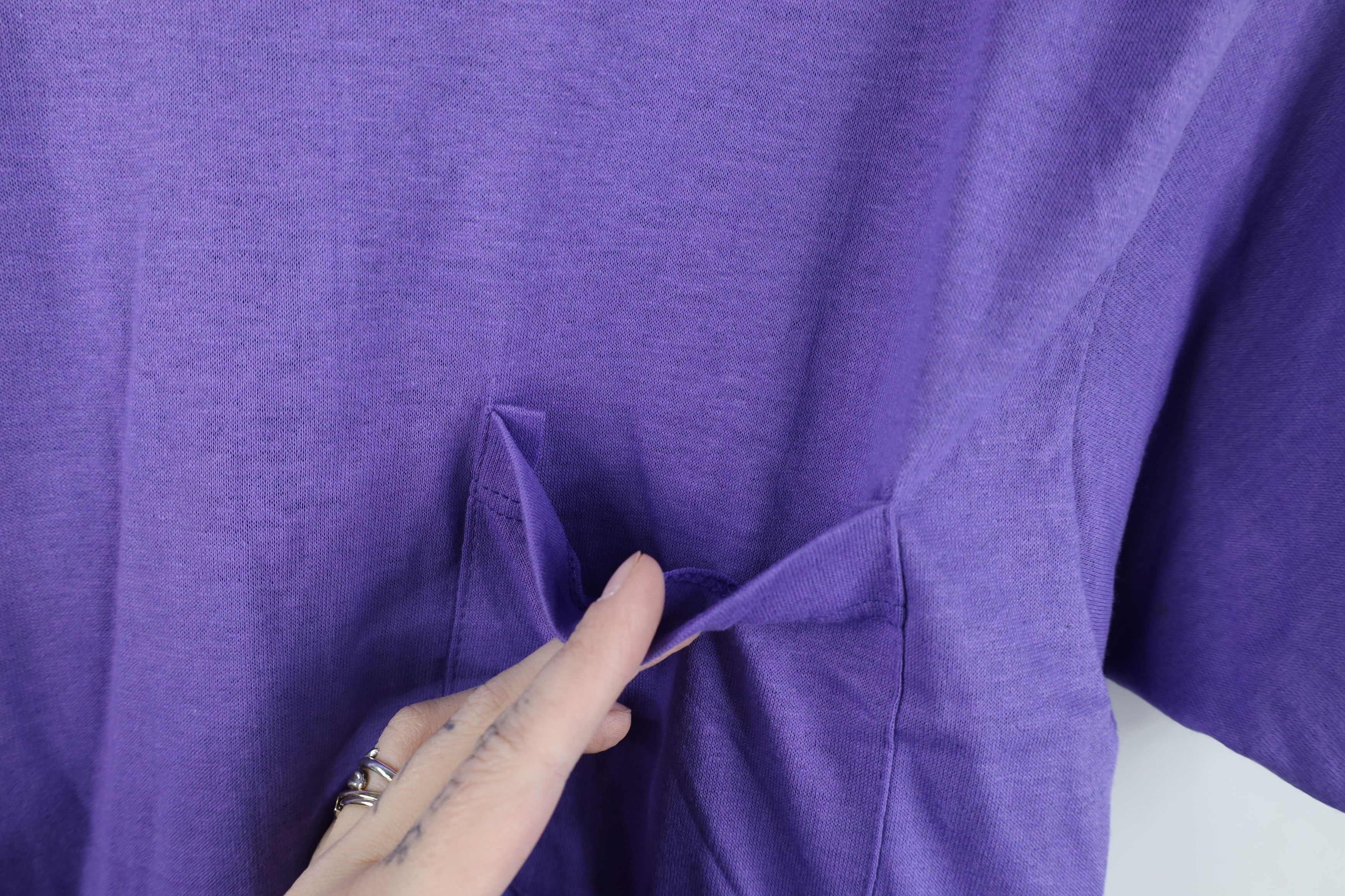 Vintage Deadstock Vintage 70s Streetwear Pocket T-Shirt Purple USA Size M / US 6-8 / IT 42-44 - 4 Thumbnail