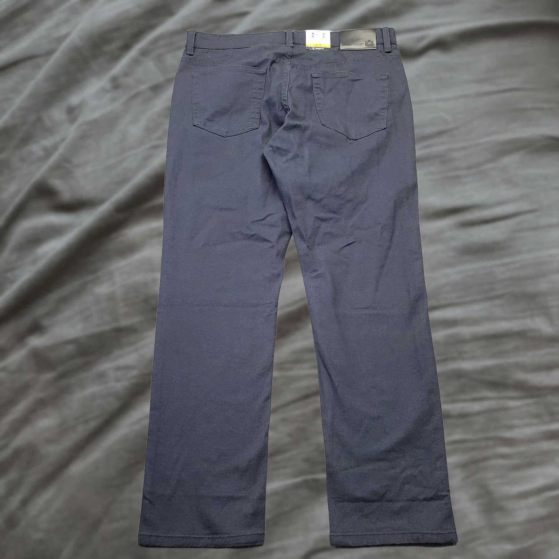 English Laundry English Laundry Pants Mens 32x30 Slim Straight Navy 5 Pocket Chino Stretch Casual Mens Size 32 Blue Size US 32 / EU 48 - 1 Thumbnail