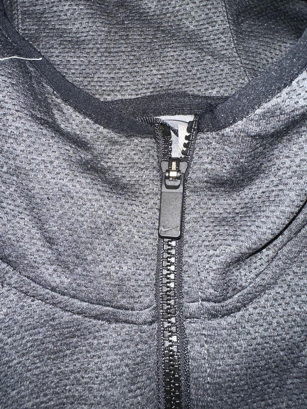 Nike Nike Men’s NBA OKC Thunder Authentic Showtime Therma Flex Performance Hoodie Size US M / EU 48-50 / 2 - 7 Thumbnail