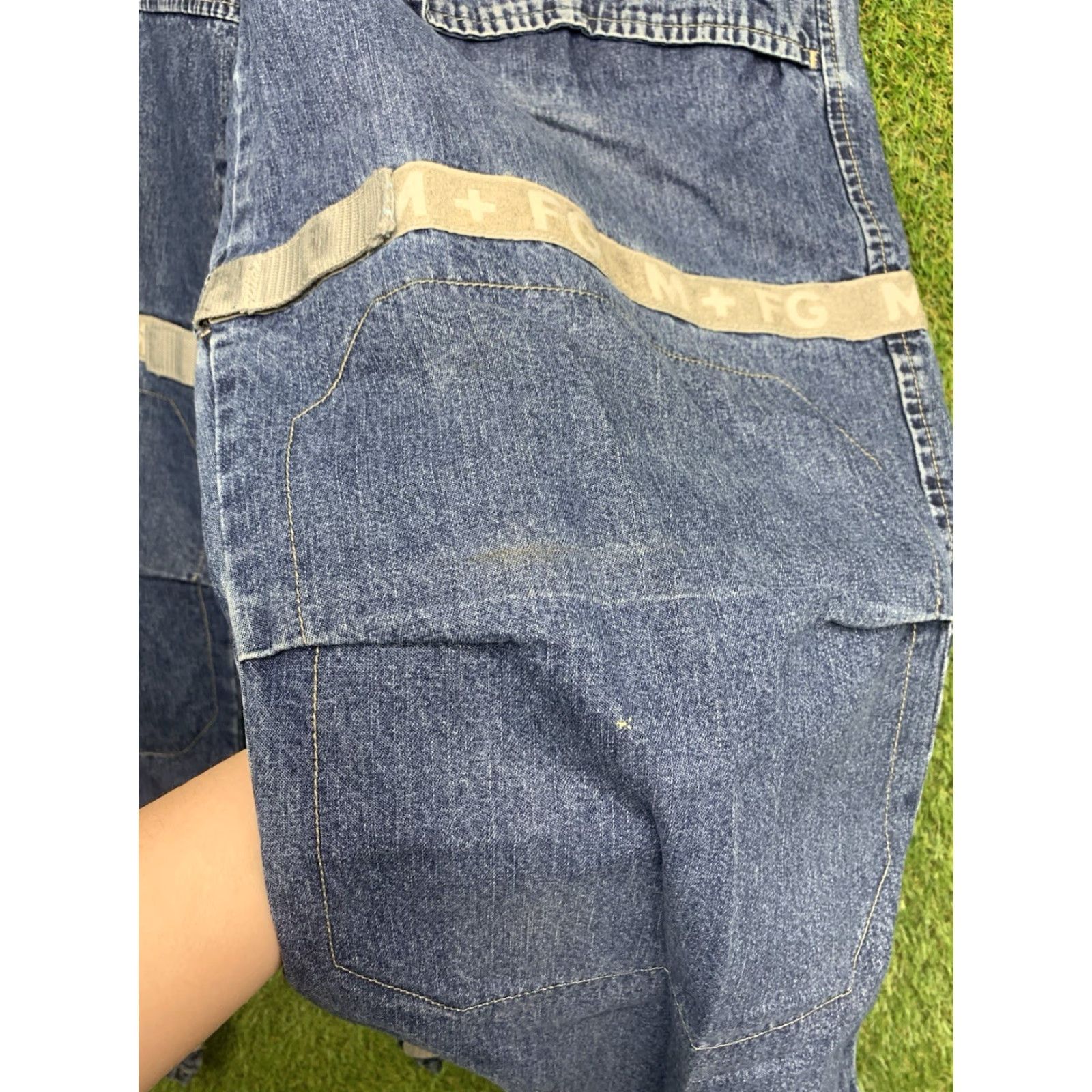 Logo 7 VINTAGE Girbaud Jeans Mens 38x32 Logo Grunge 90s Cargo Wide-Leg Denim Blue 5-Pocket Hip Hop Street Shirt Size US 38 / EU 54 - 3 Thumbnail