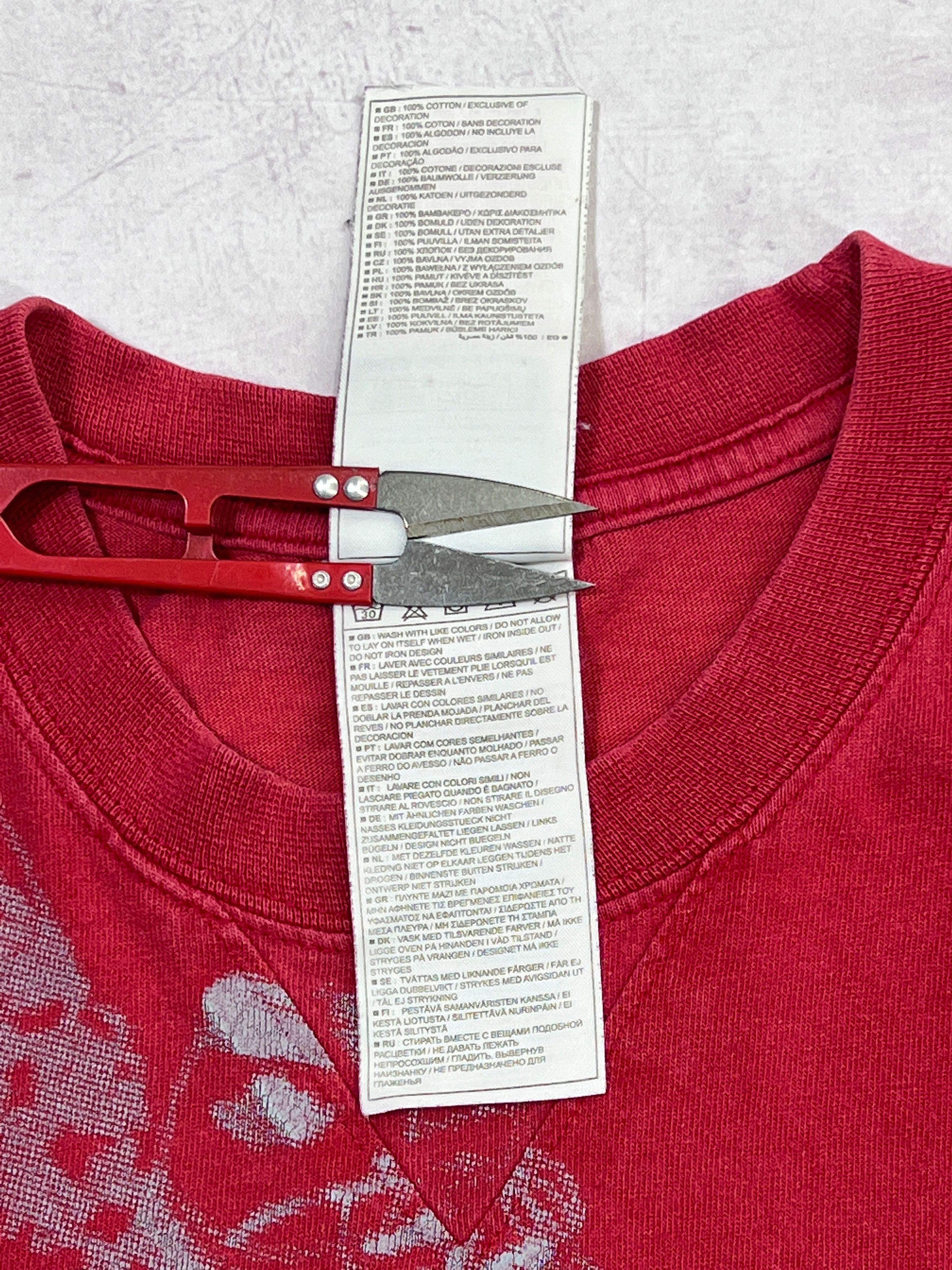 Jordan Brand × NBA × Vintage Y2K Jordan T-Shirt Shoes All Over Print Logo Size US L / EU 52-54 / 3 - 9 Thumbnail