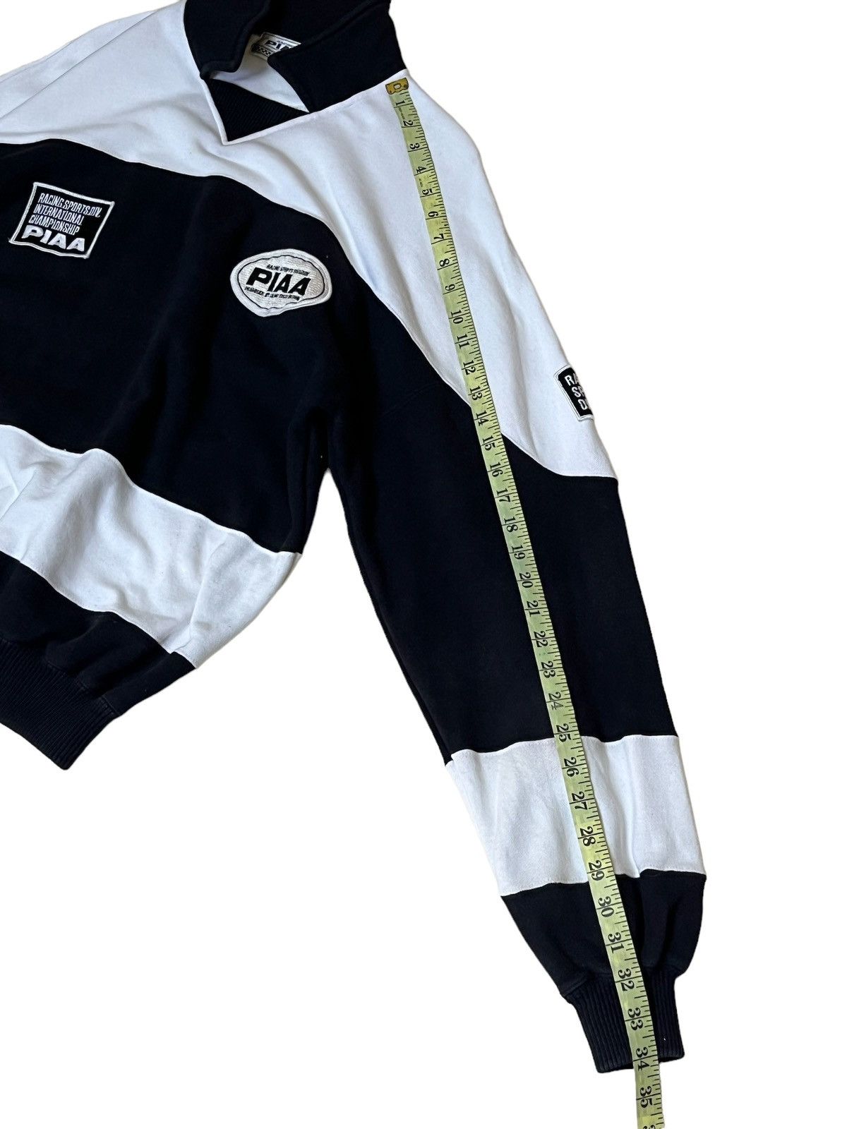 Sports Specialties VINTAGE PIAA MOTORSPORTS TORA TAKAGI/TAKUYA KUROSAWA SWEATS Size US M / EU 48-50 / 2 - 15 Thumbnail