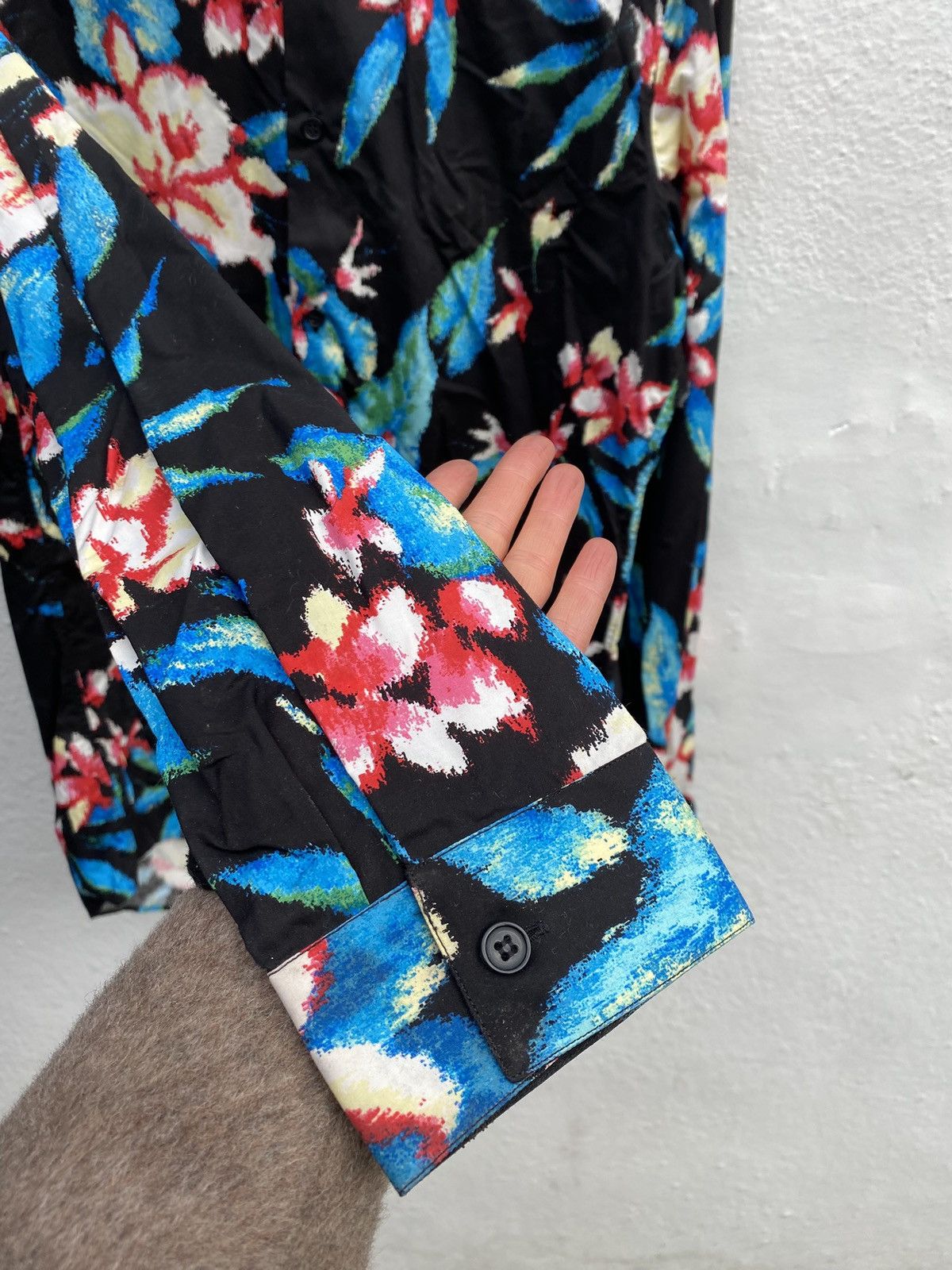 Balenciaga Balenciaga Paris SS13 Floral Cotton Shirt & Scarf Size US M / EU 48-50 / 2 - 6 Thumbnail