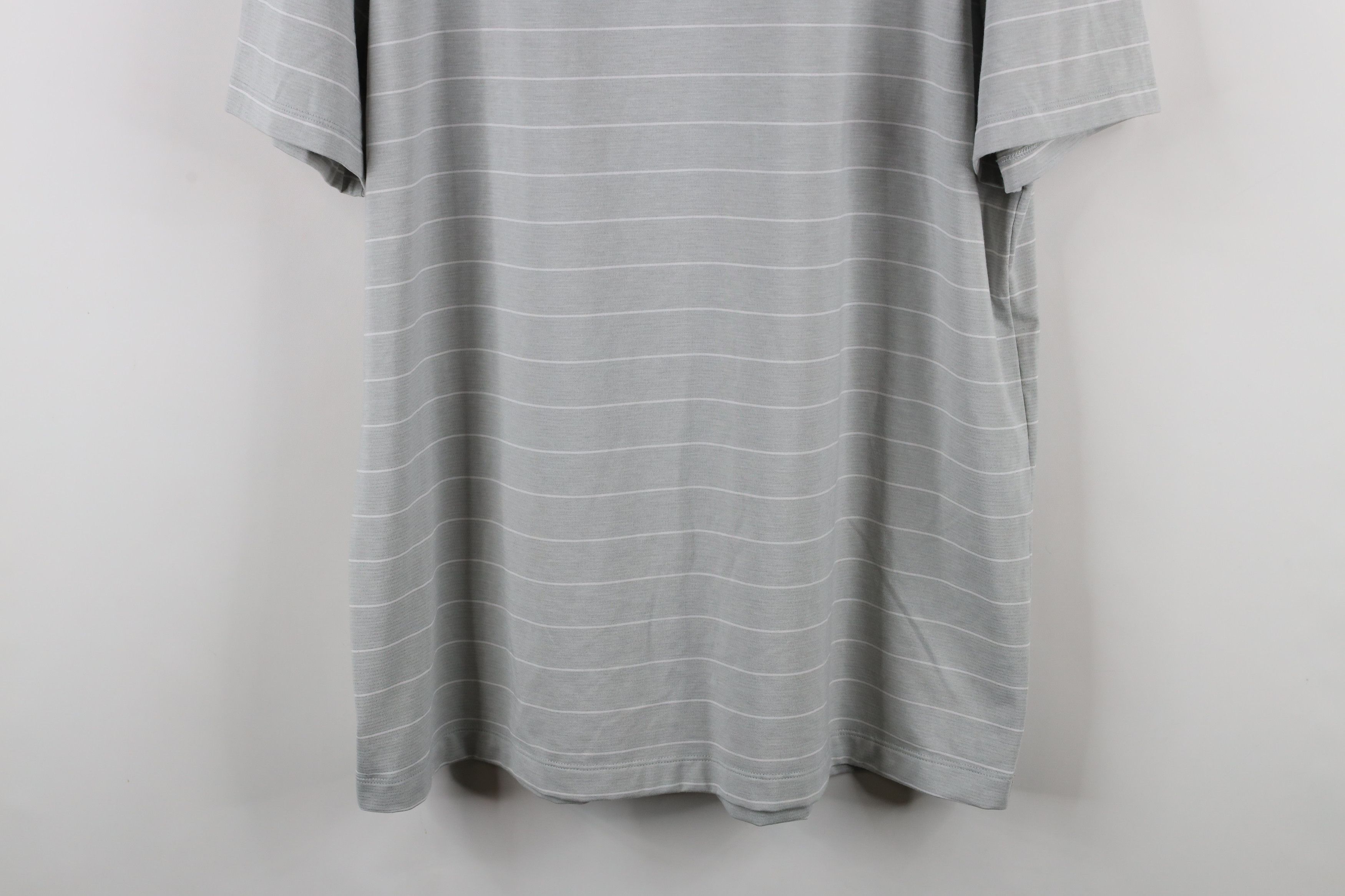 Lululemon × Vintage Lululemon Evolution Short Sleeve Collared Golf Polo Shirt Size US XL / EU 56 / 4 - 3 Thumbnail