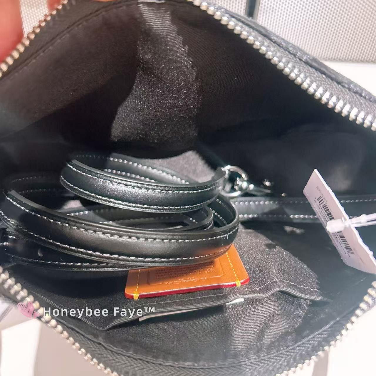 Coach Teri Shoulder Bag In Signature Denim CDE43 Size ONE SIZE - 6 Thumbnail