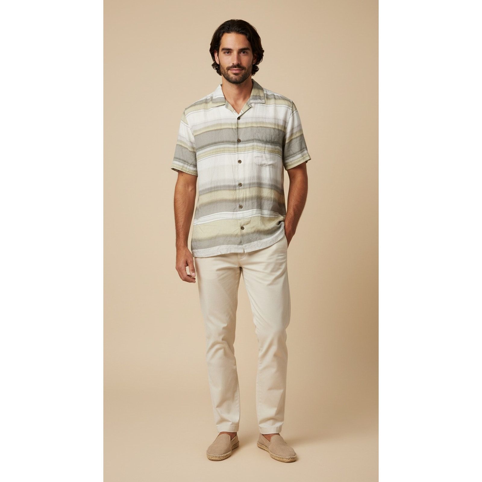Tommy Bahama Tommy Bahama Camp Shirt Mens Medium 100% Silk Button Up Size US M / EU 48-50 / 2 - 1 Thumbnail