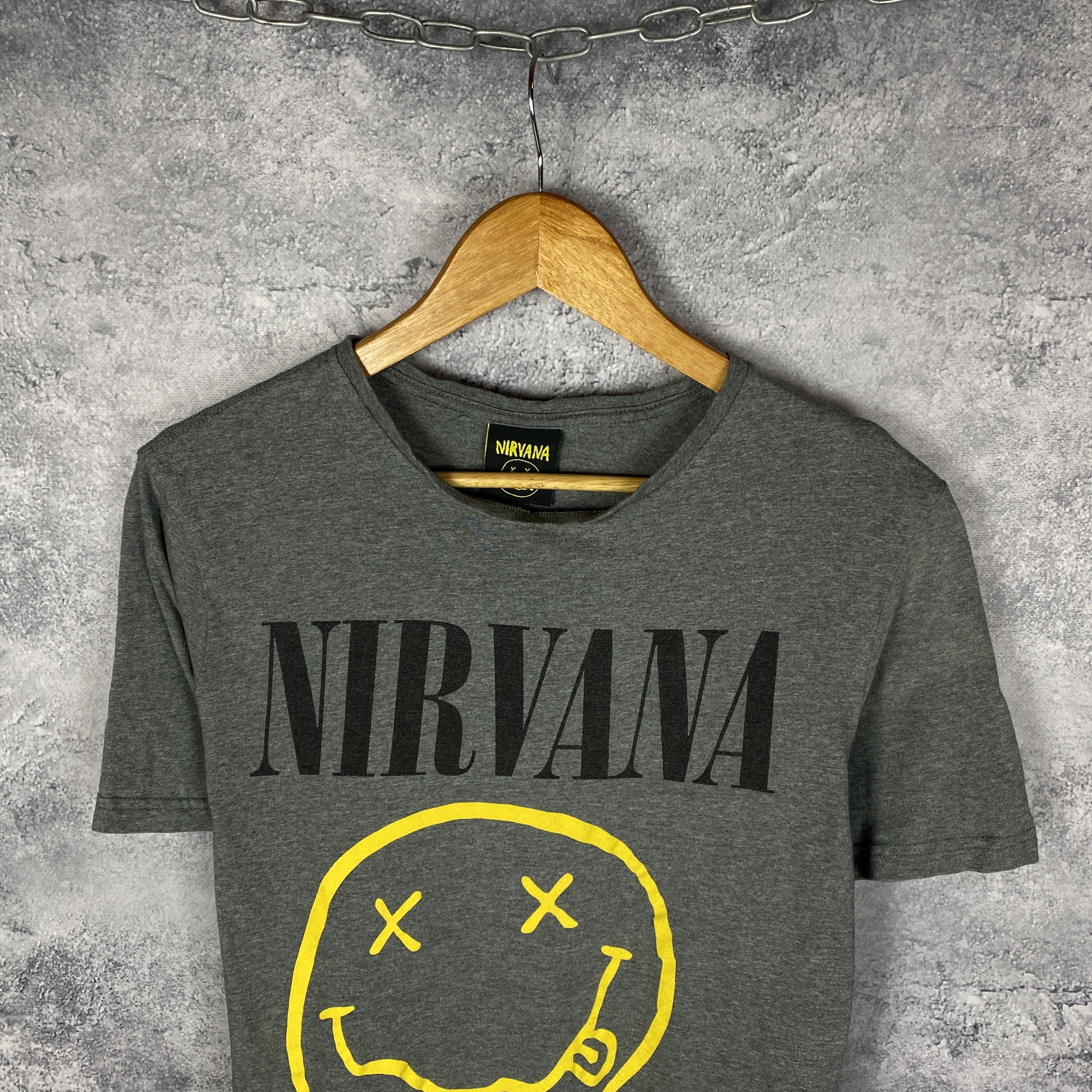 Band Tees Nirvana Tee Men's Size M Gray Short Sleeve Size US M / EU 48-50 / 2 - 2 Thumbnail