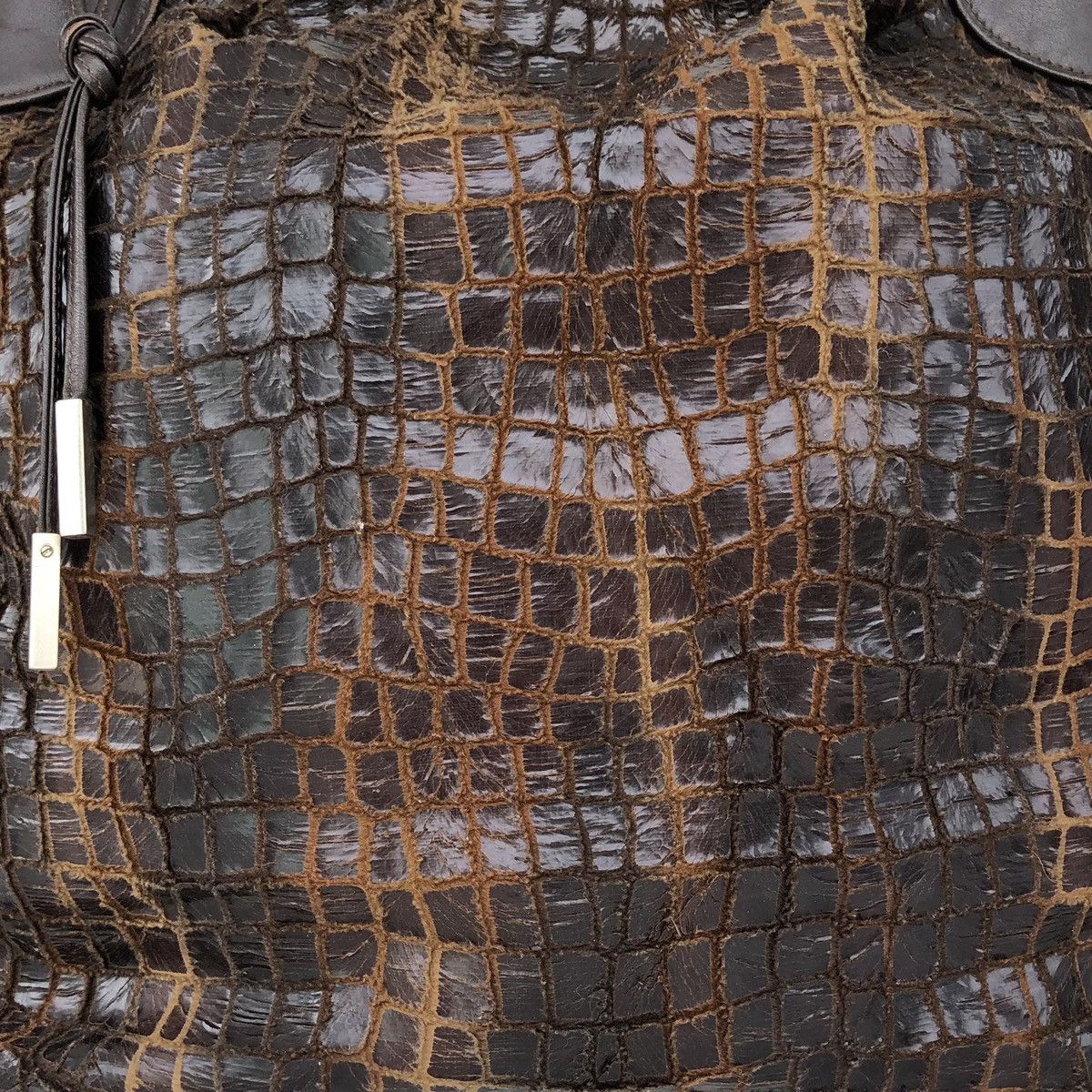 Japanese Brand 4-Session Crocodile Pattern Leather BrownTote Bag Made in 🇯🇵 Size ONE SIZE - 8 Thumbnail