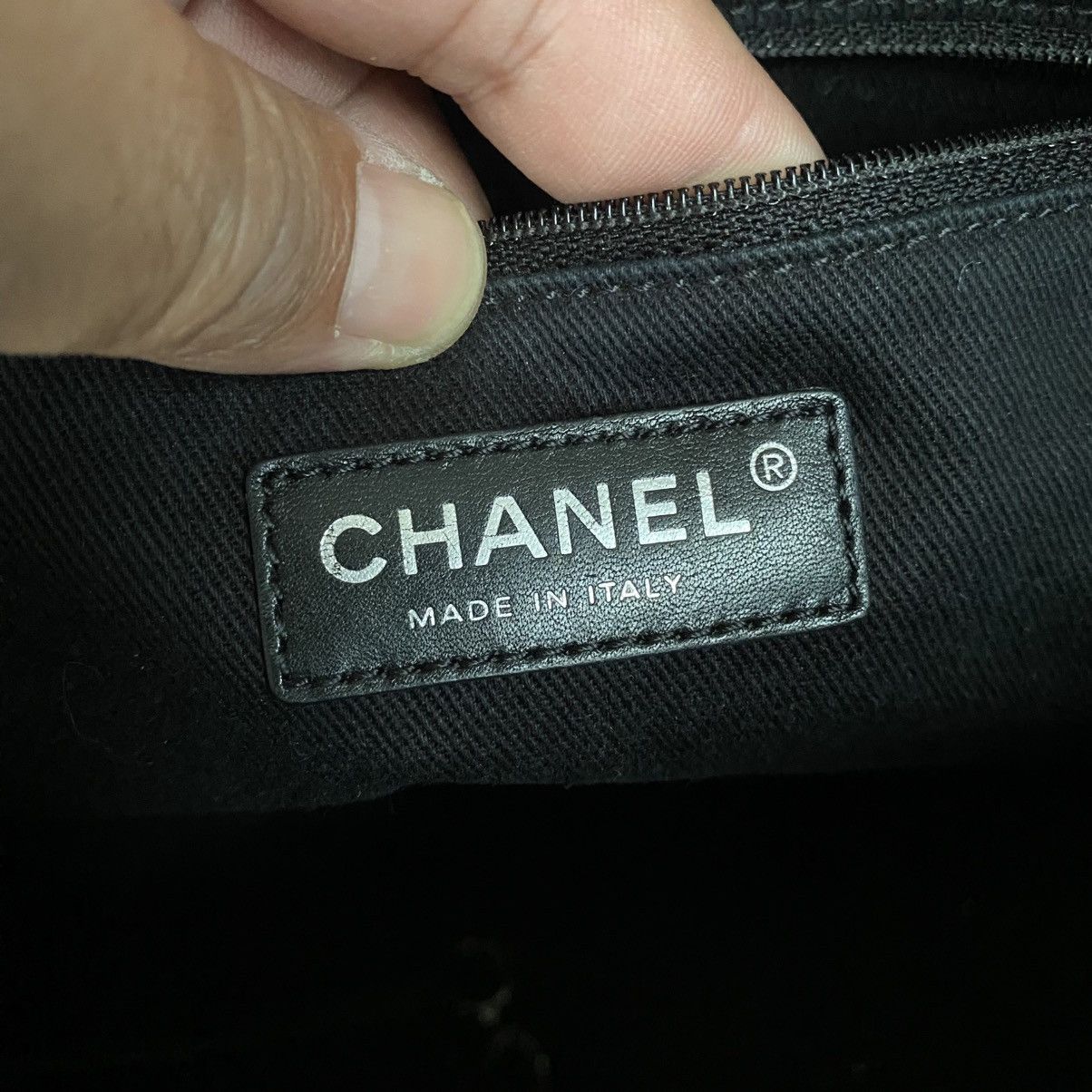 Chanel 💥💥Chanel calfskin Quilted tote bag Size ONE SIZE - 15 Thumbnail